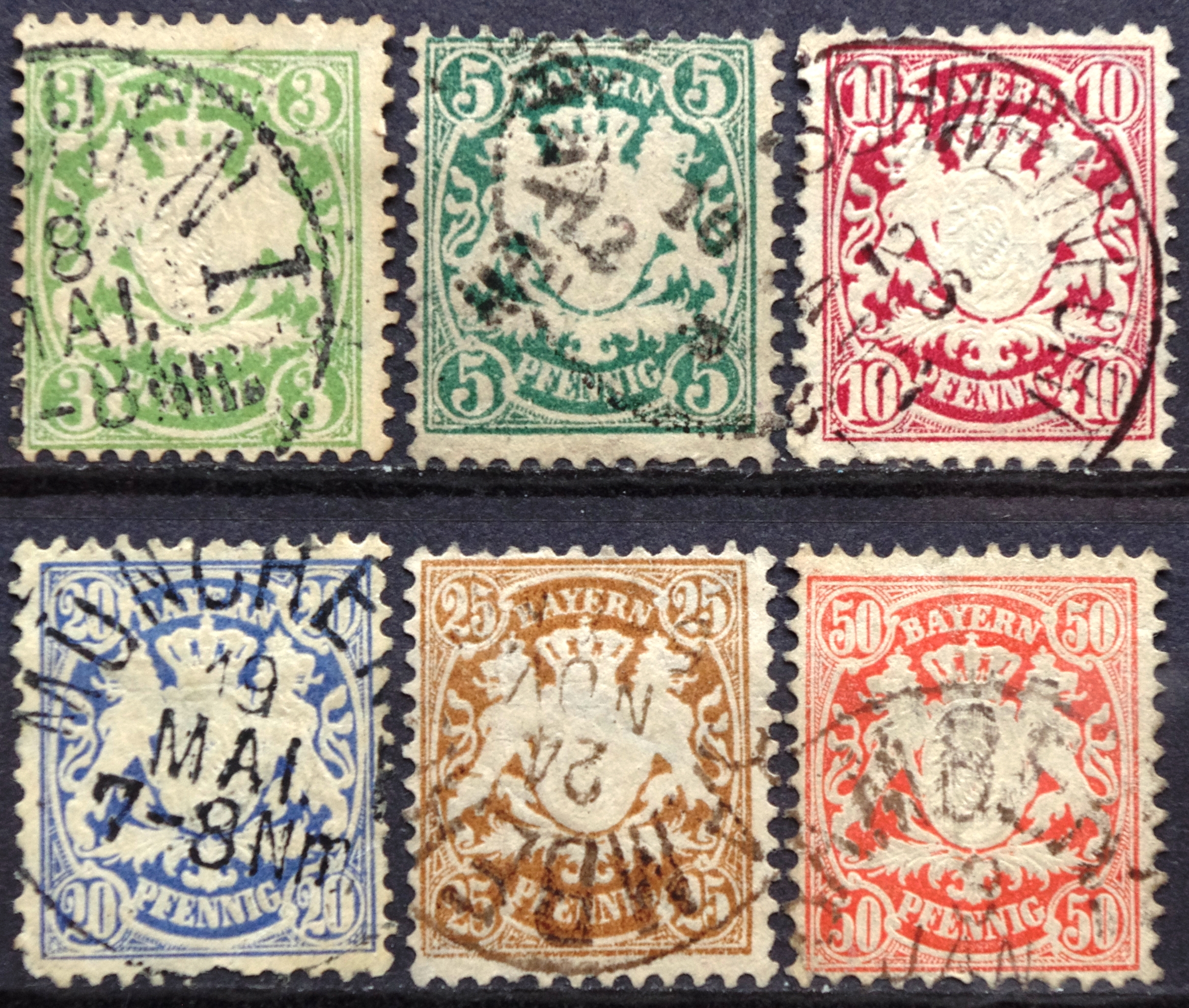 Bavarijos pašto ženklų serija. Reljefinis mažojo formato Bavarijos herbas su ornamentu