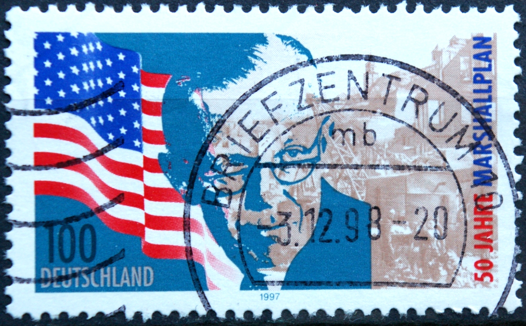 pašto ženklas, Vokietija. 50 metų Maršalo planui. Generolas ir politikas Džordžas K. Maršalas.