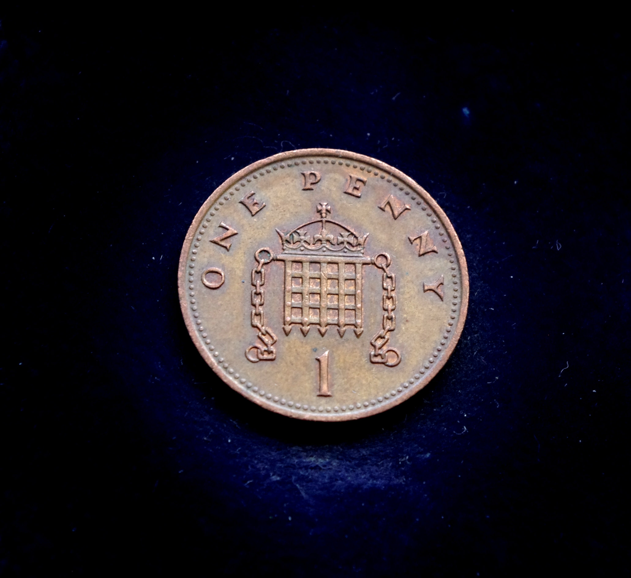 moneta, 1 naujasis pensas, Jungtinė Karalystė
