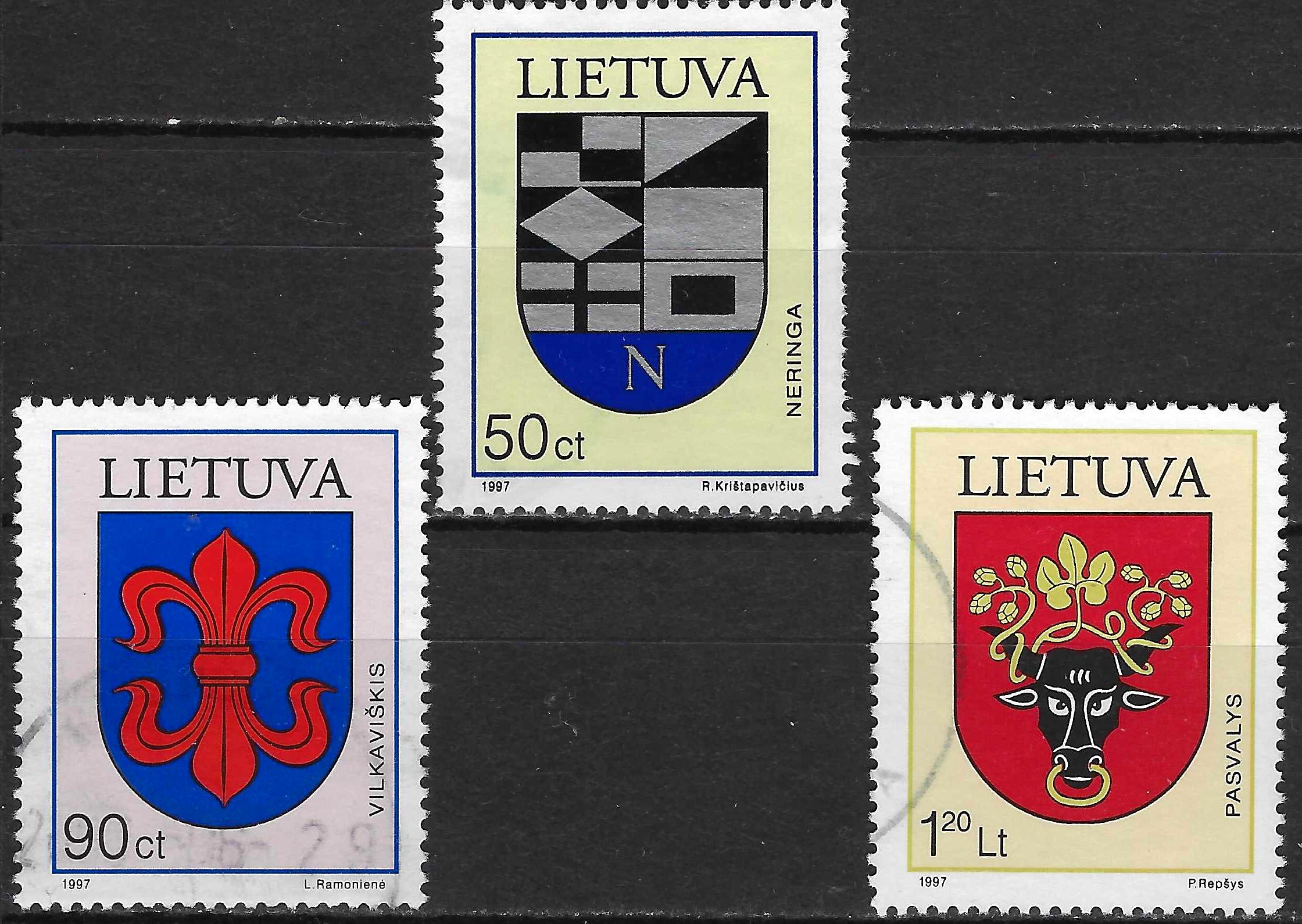 Pašto ženklai, Lietuva, Lietuvos miestų herbai: Neringa, Vilkaviškis, Pasvalys