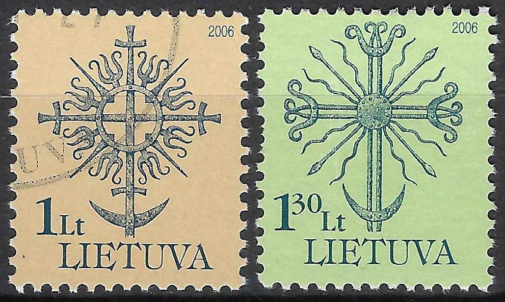 Pašto ženklai, Lietuva, Kaltinės paminklų viršūnės