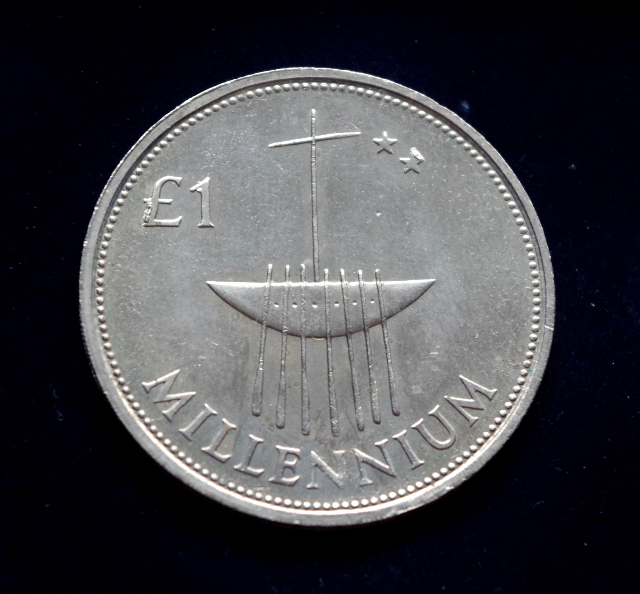 Airijos 1 svaro moneta. Tūkstantmetis