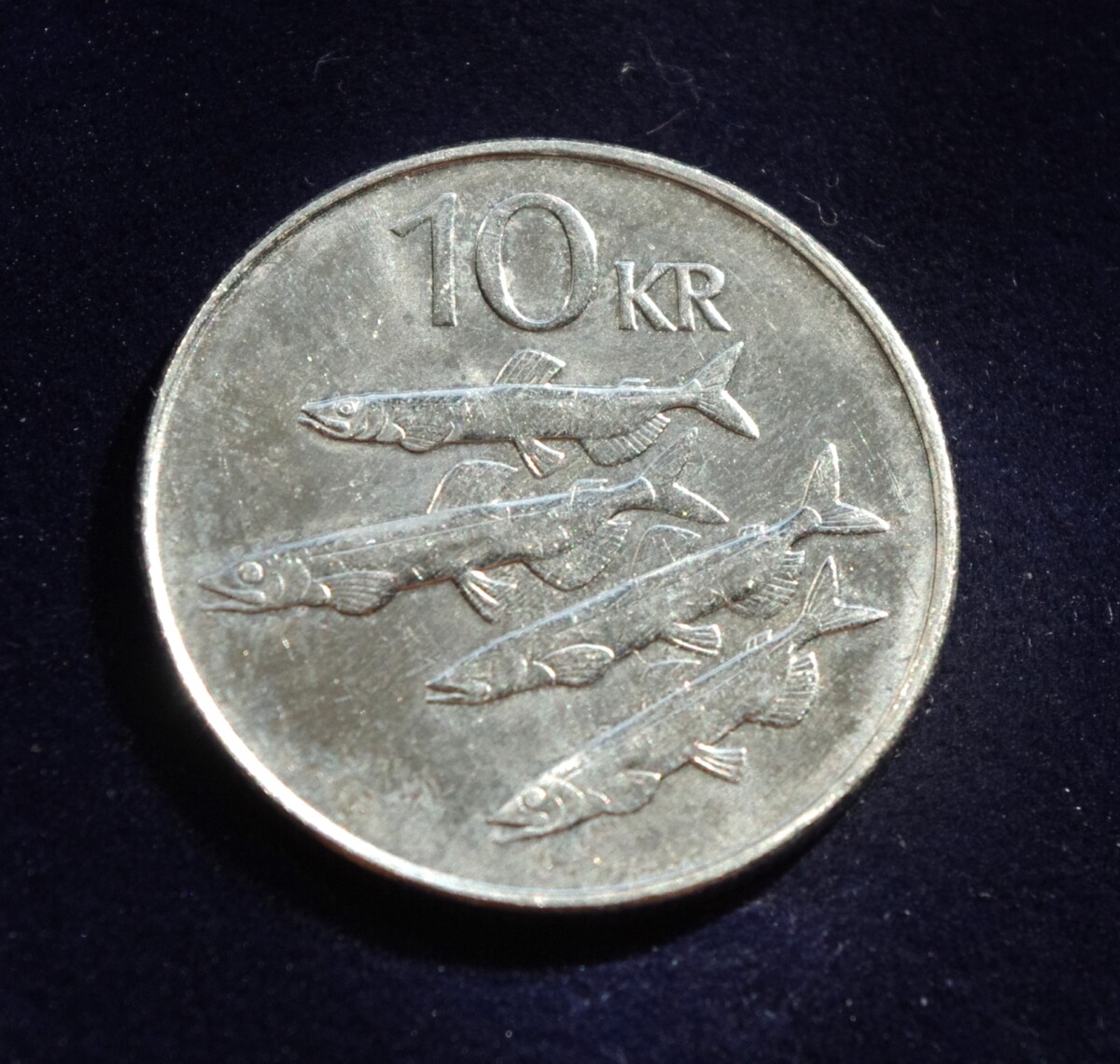 moneta 10 kronų, Islandija