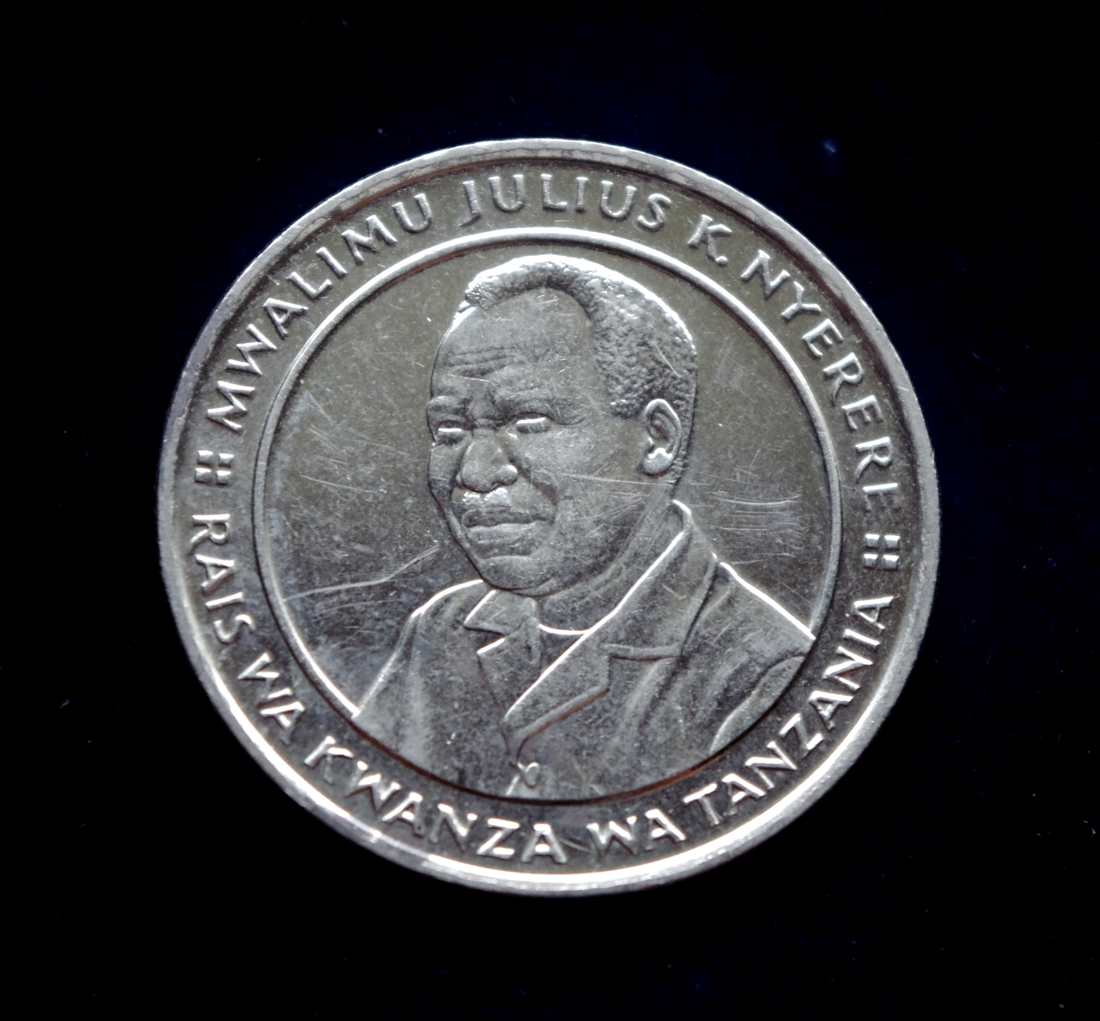 Tanzanijos 10 šilingų moneta. Julius Nyerere - 1-asis Tanzanijos prezidentas