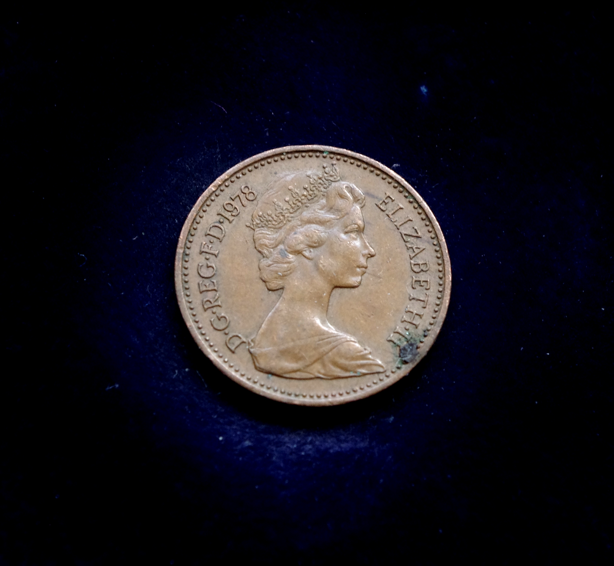 moneta, 1 naujasis pensas, Jungtinė Karalystė