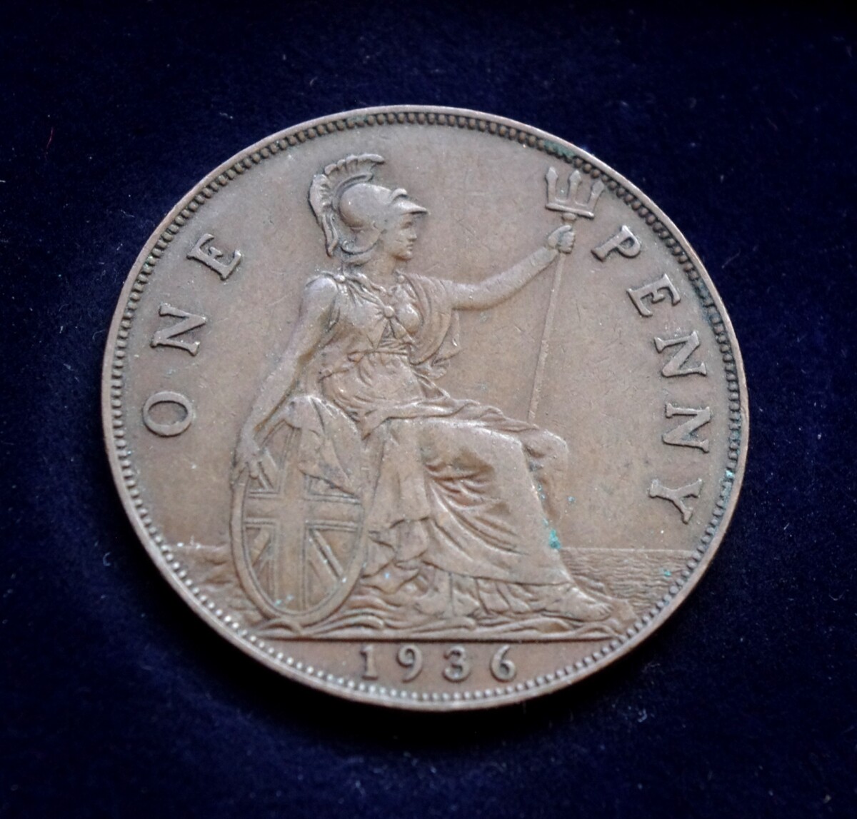 moneta, 1 pensas, Jungtinė Karalystė