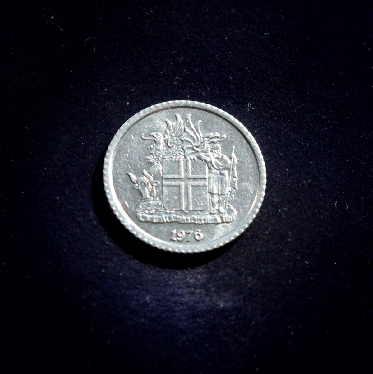 moneta 1 krona, Islandija
