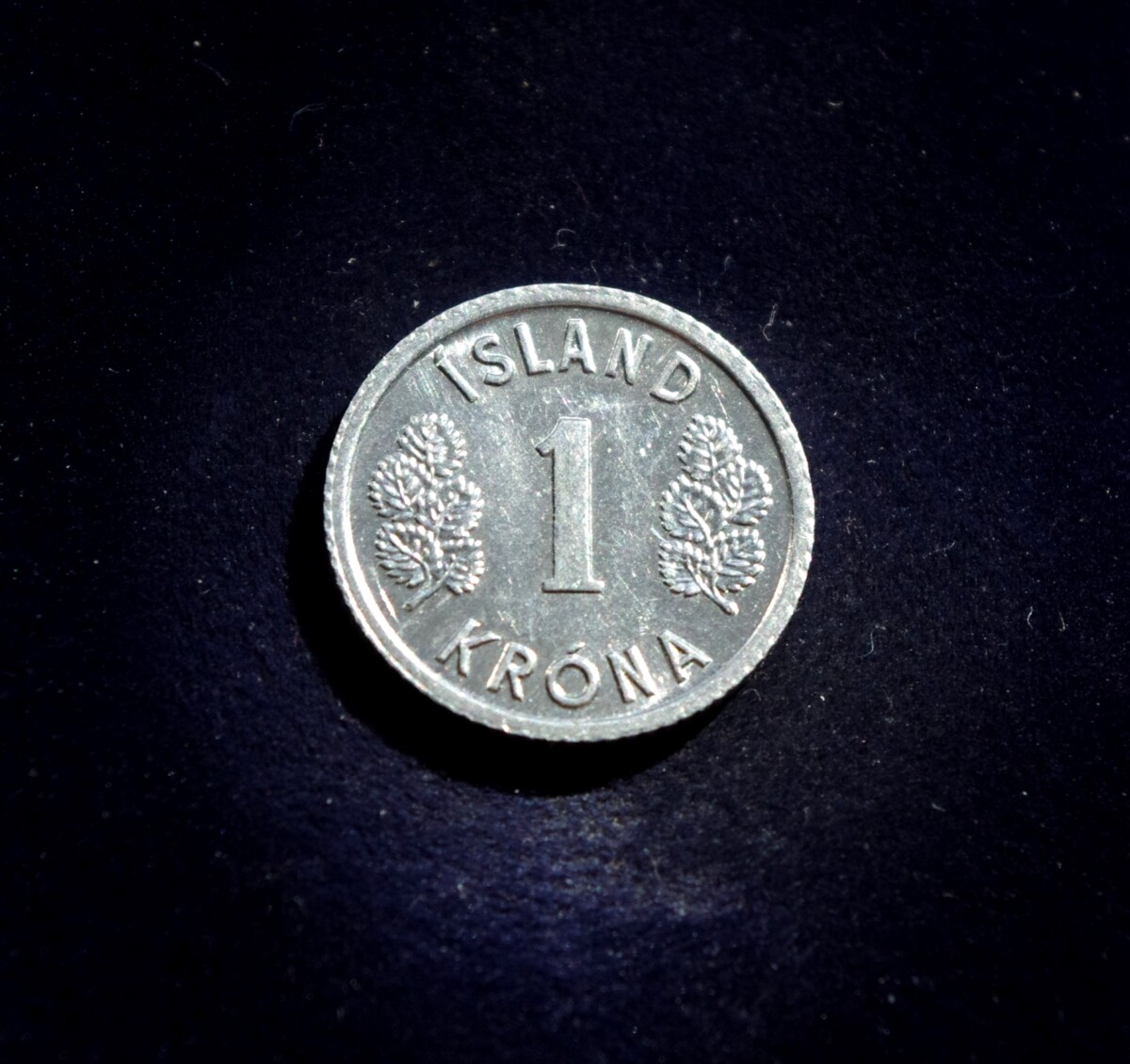 moneta 1 krona, Islandija