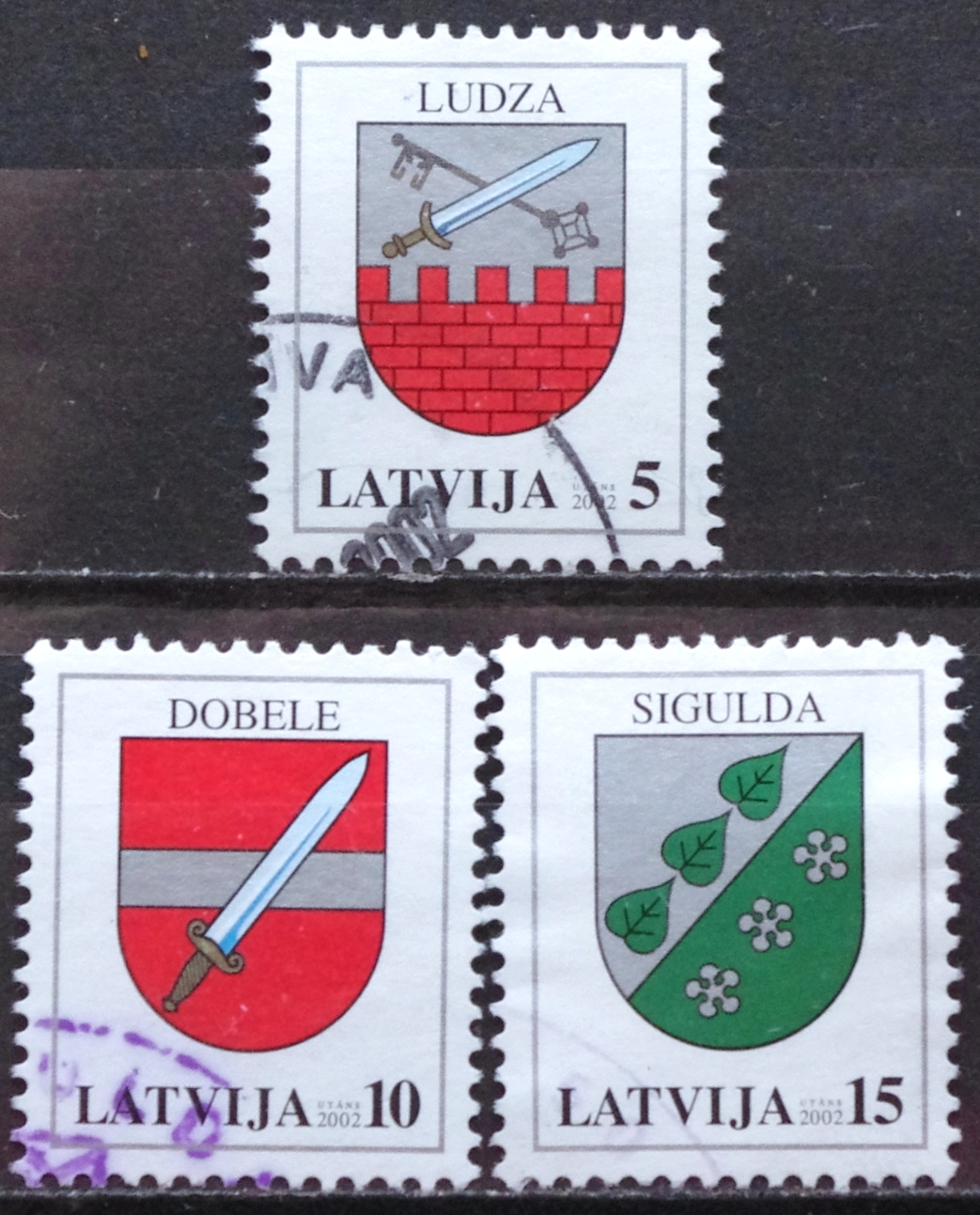 Pašto ženklai, Latvija, herbai