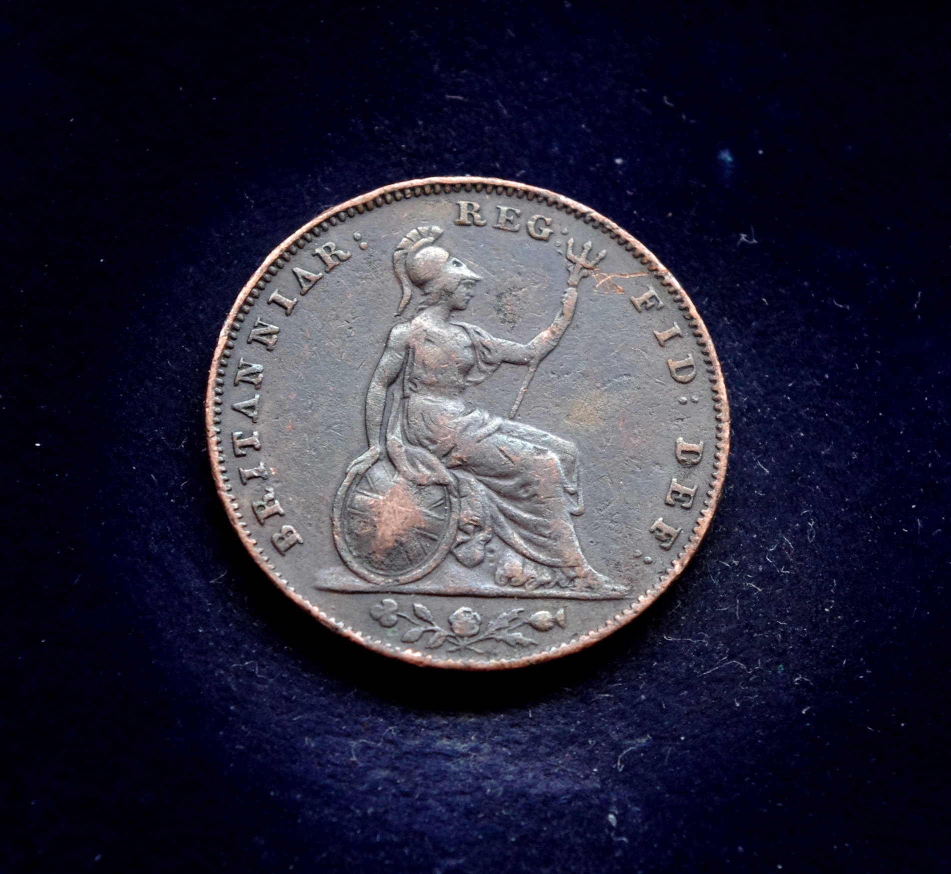 moneta, 1 fartingas, Jungtinė Karalystė