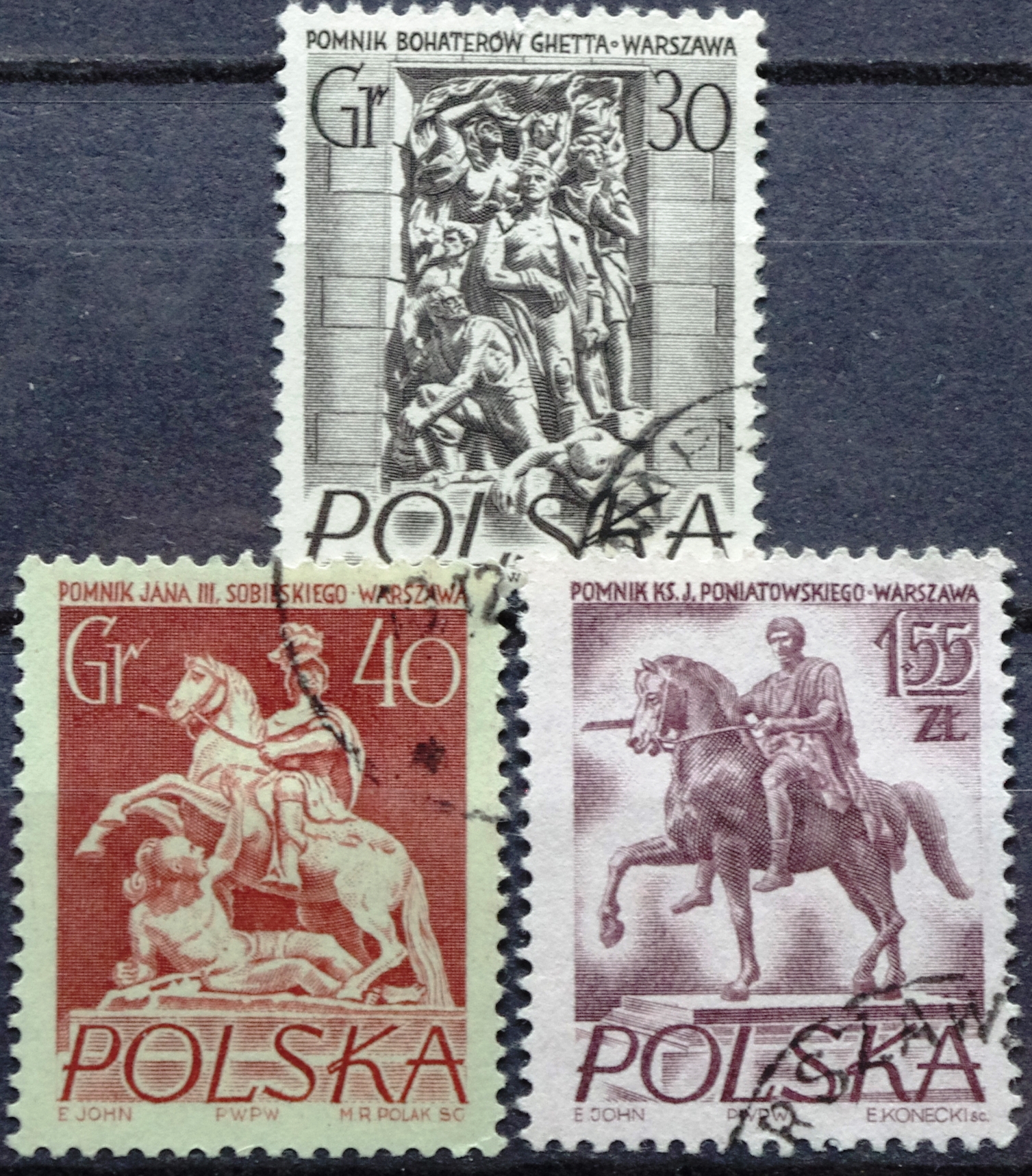 pašto ženklai, Lenkija, paminklai