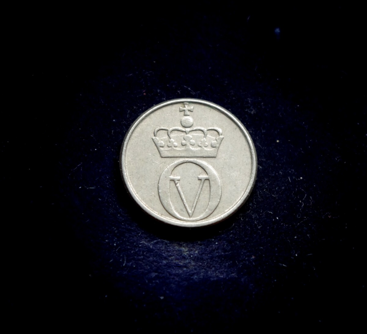 moneta, 10 erių, Norvegija, bitė
