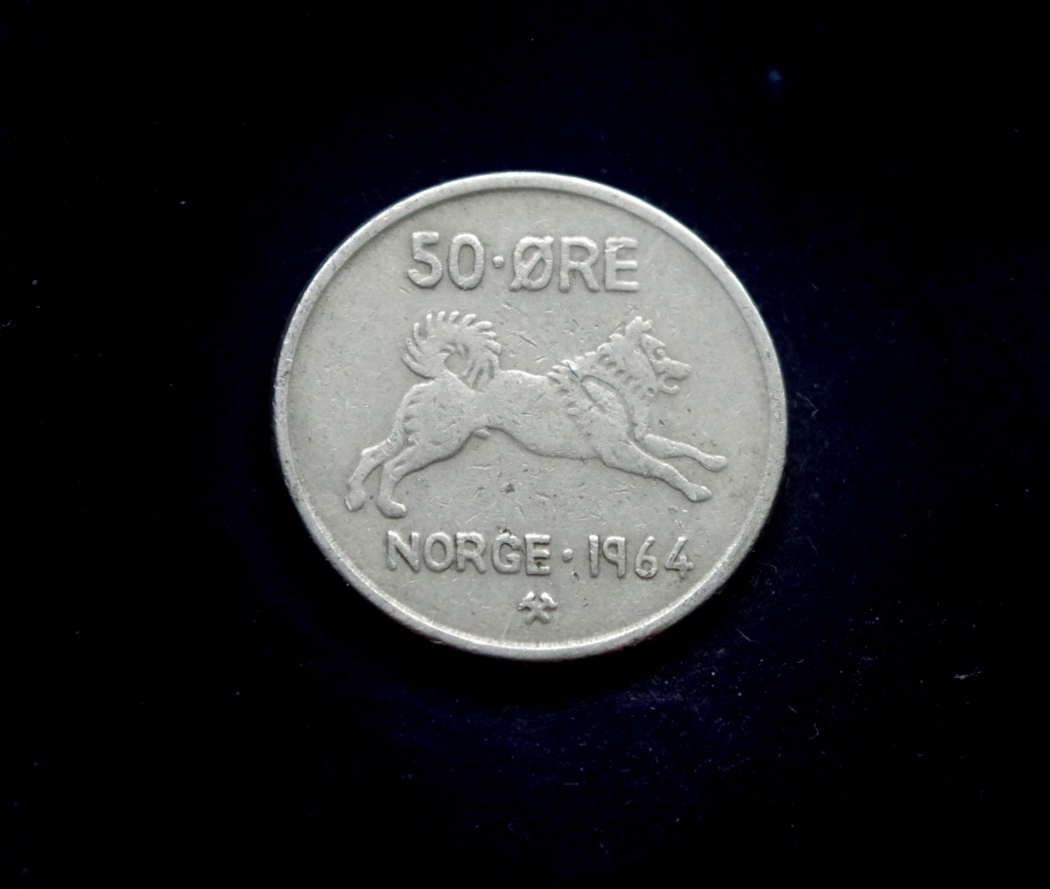 moneta, 50 erių, Norvegija, šuo