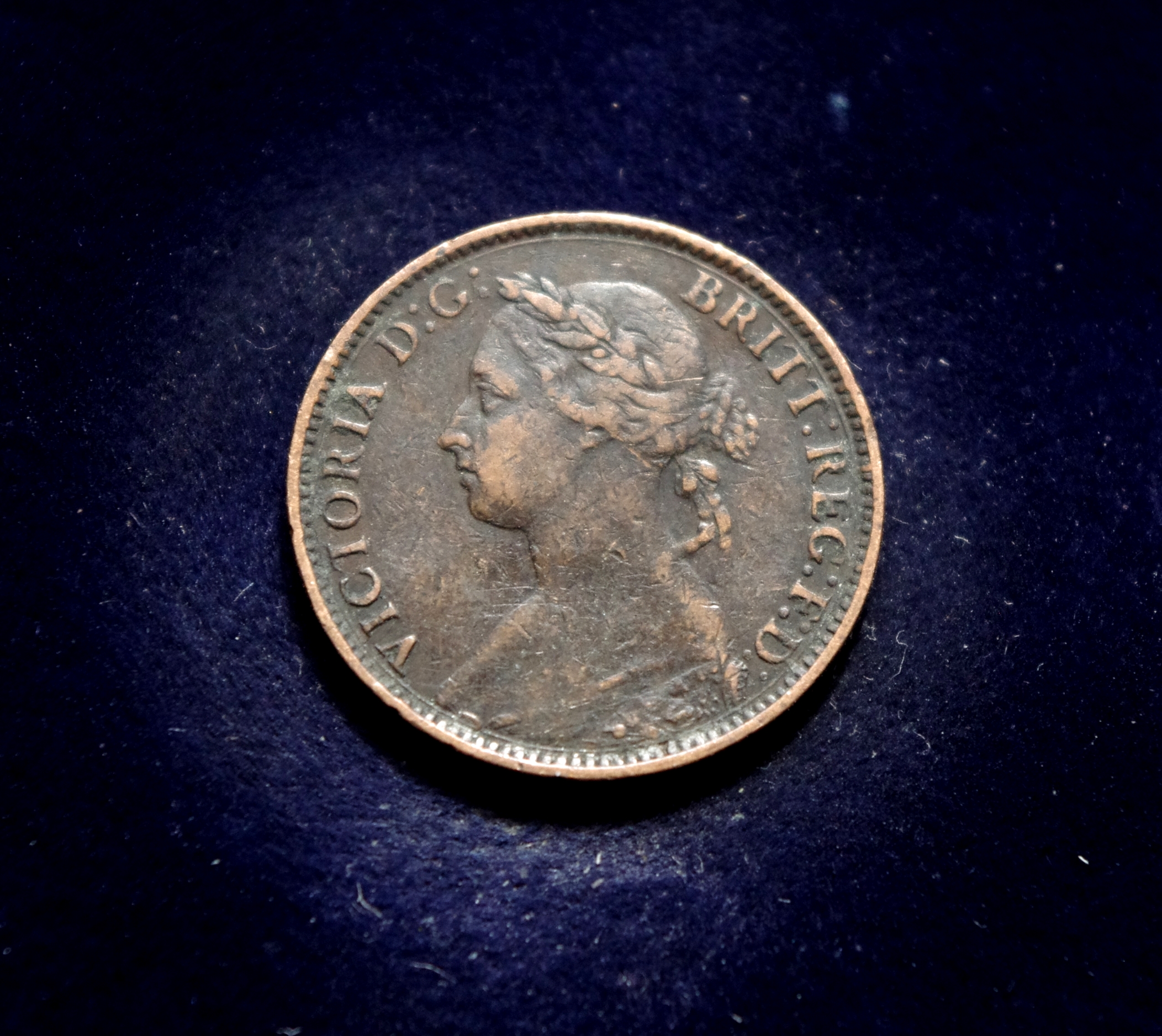 moneta, 1 fartingas, Jungtinė Karalystė