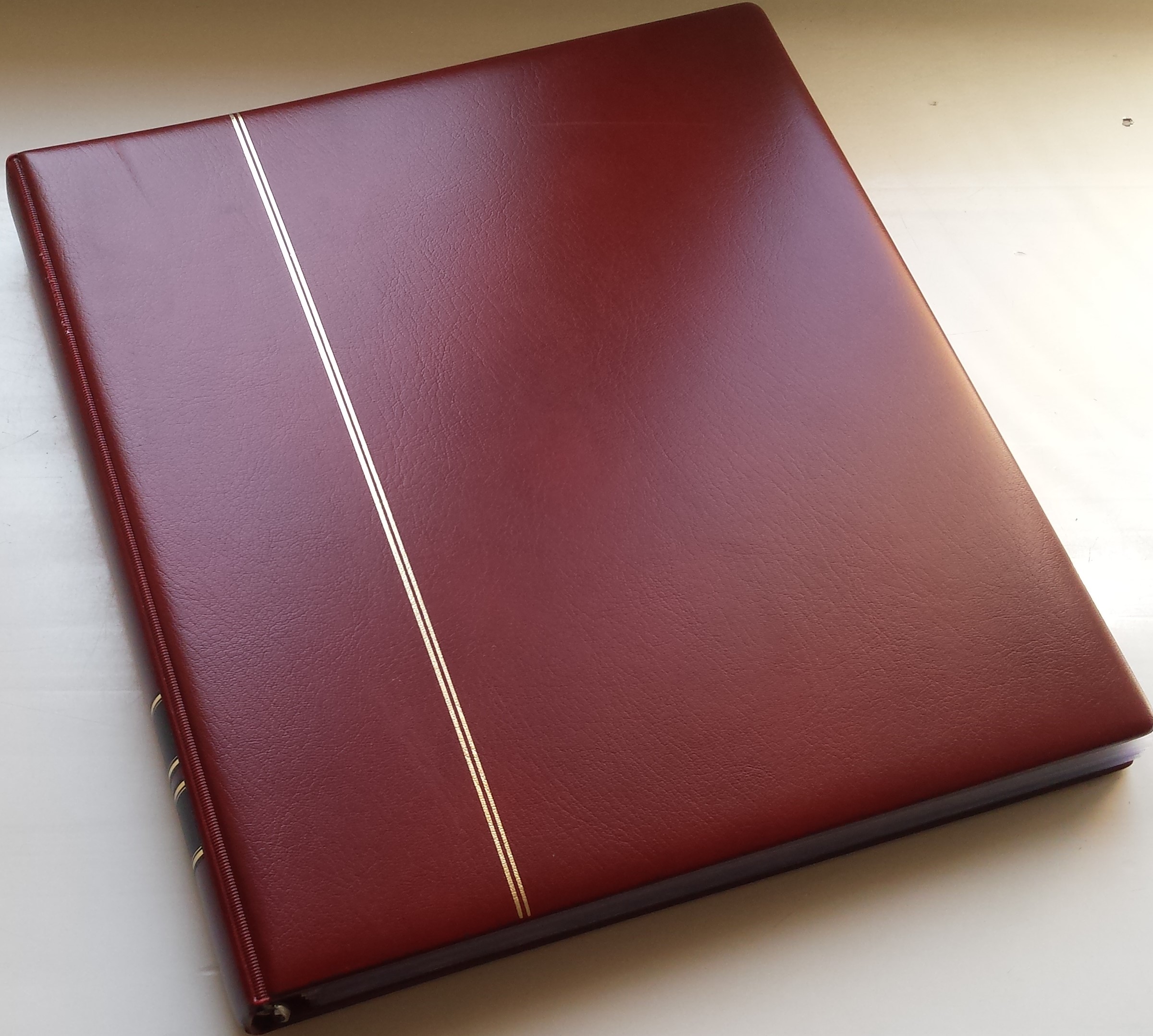 Farerų salų 1975-1981 metų filatelijos kolekcija SAFE albume