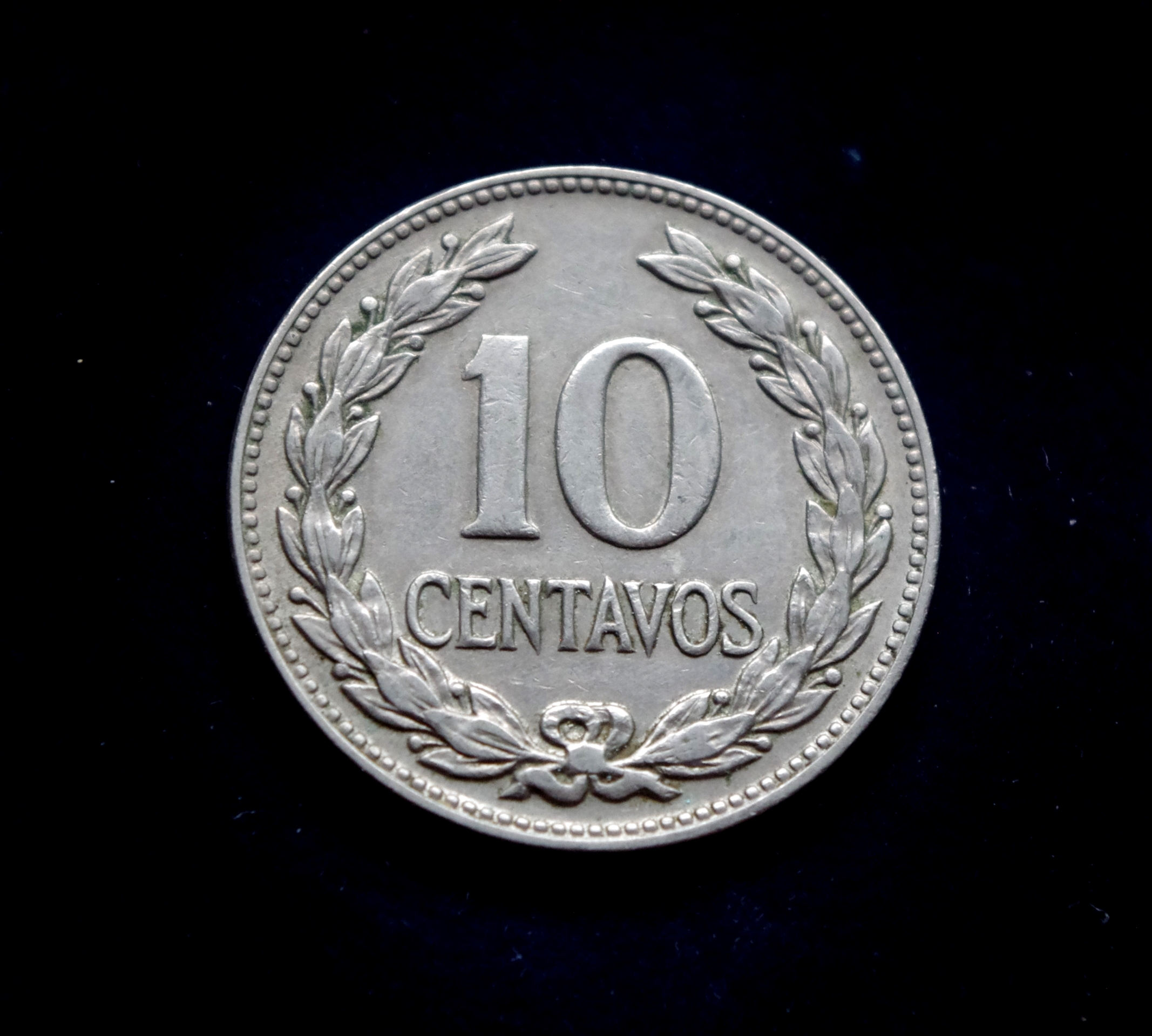 Salvadoro 10 sentavų moneta. Fransiskas Morasanas - Centrinės Amerikos Federacijos prezidentas