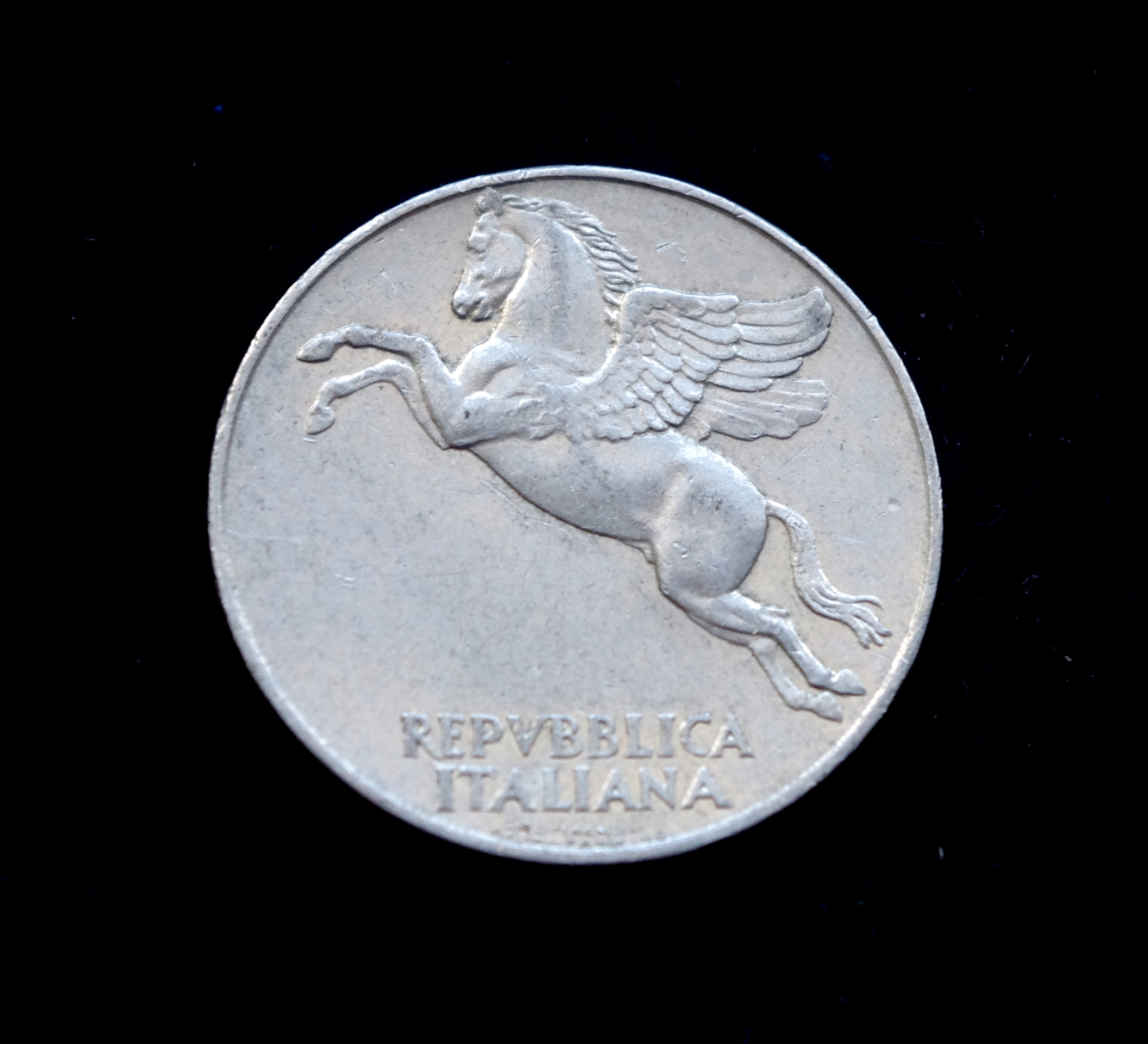 Italijos 10 lirų moneta. Pegasas (sparnuotas arklys graikų mitologijoje)