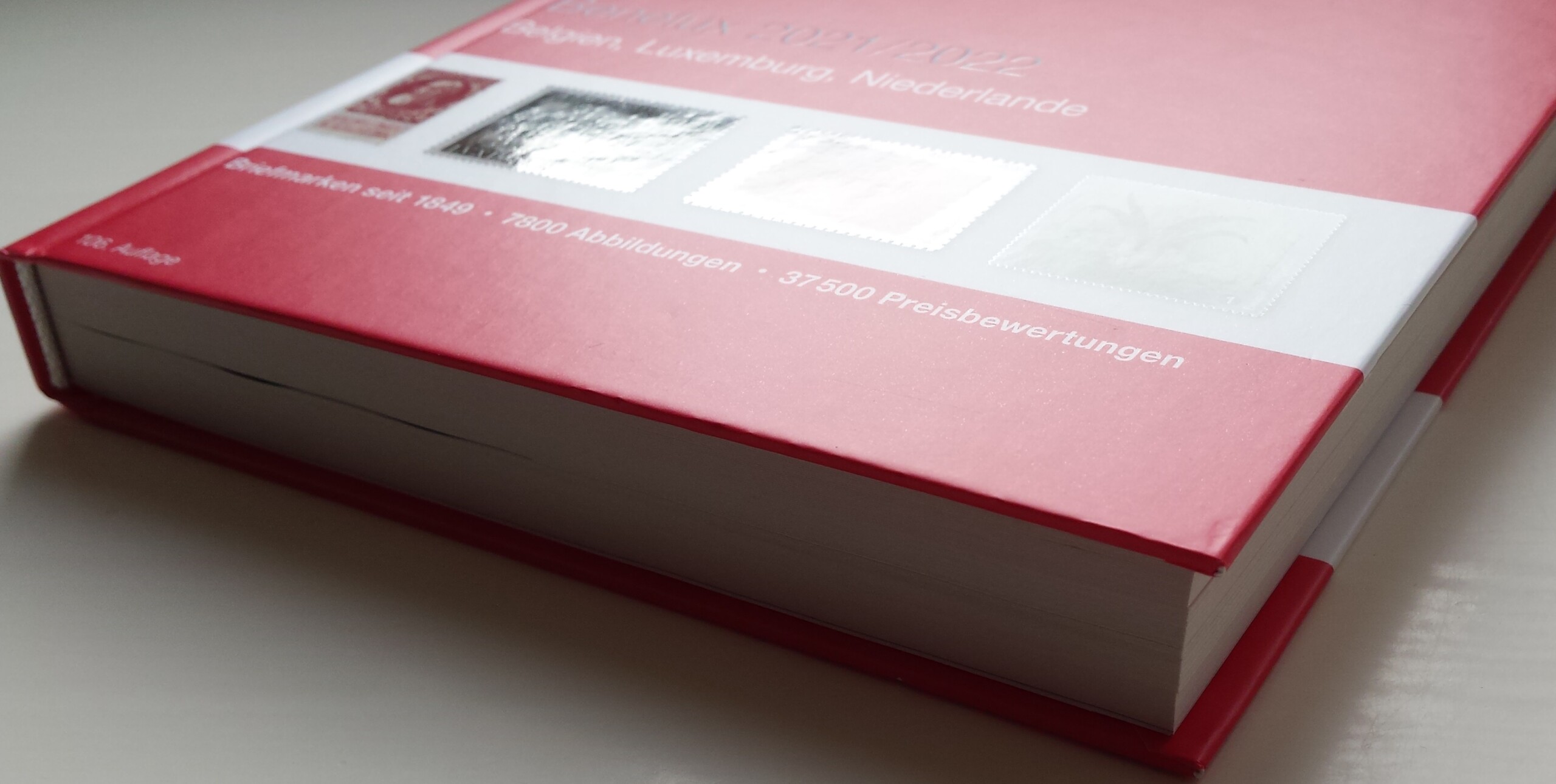 Beniliukso pašto ženklų katalogas MICHEL 2021-2022 m. (106 leidimas) Beniliukso pašto ženklų katalogas MICHEL 2021-2022 m. (106 leidimas)