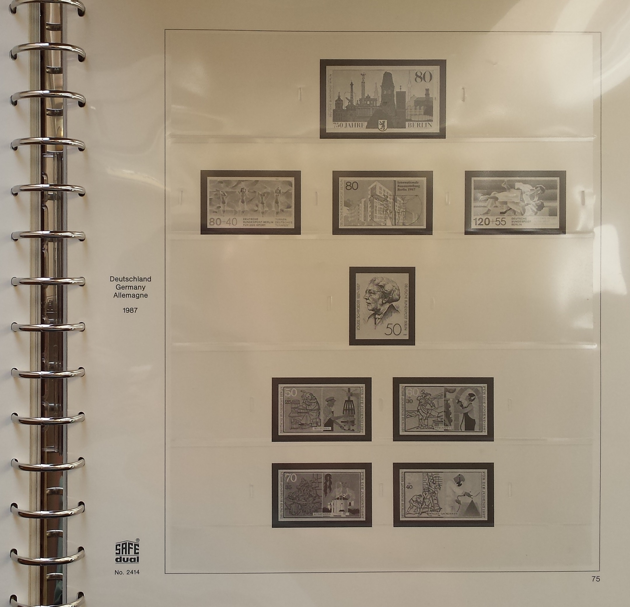 SAFE albumas Vakarų Berlyno 1978-1990 m. pašto ženklų kolekcijai SAFE albumas Vakarų Berlyno 1978-1990 m. pašto ženklų kolekcijai