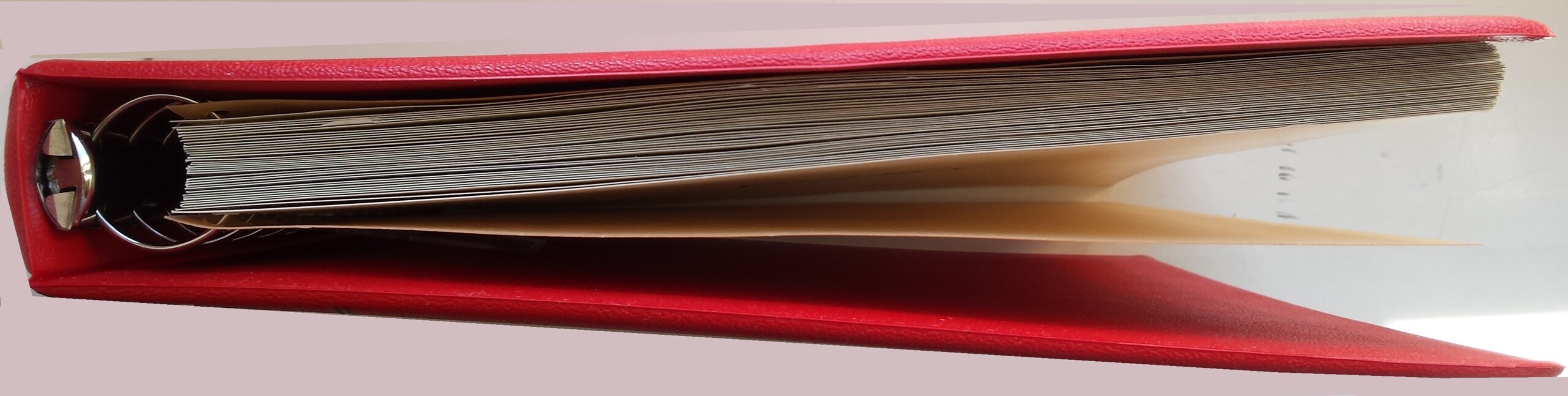 SAFE albumas Vakarų Berlyno 1978-1990 m. pašto ženklų kolekcijai SAFE albumas Vakarų Berlyno 1978-1990 m. pašto ženklų kolekcijai