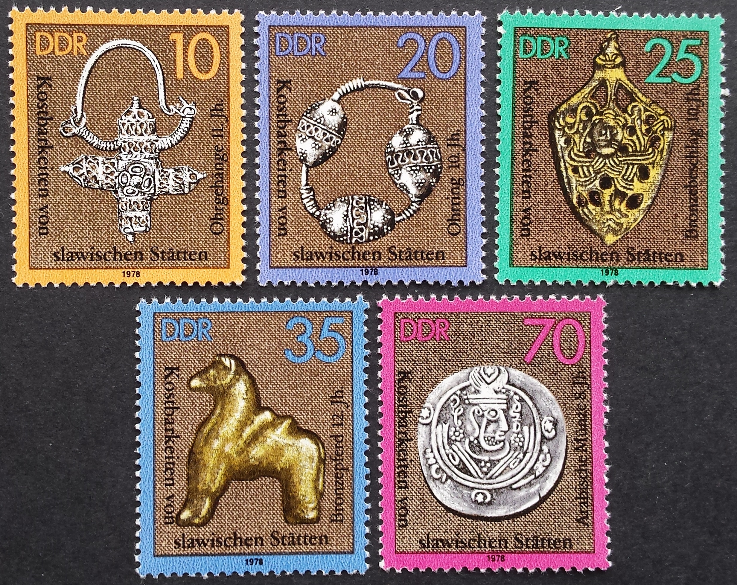 Vokietijos Demokratinė Respublika VDR, pilna serija MiNr 2303-2307 MNH**