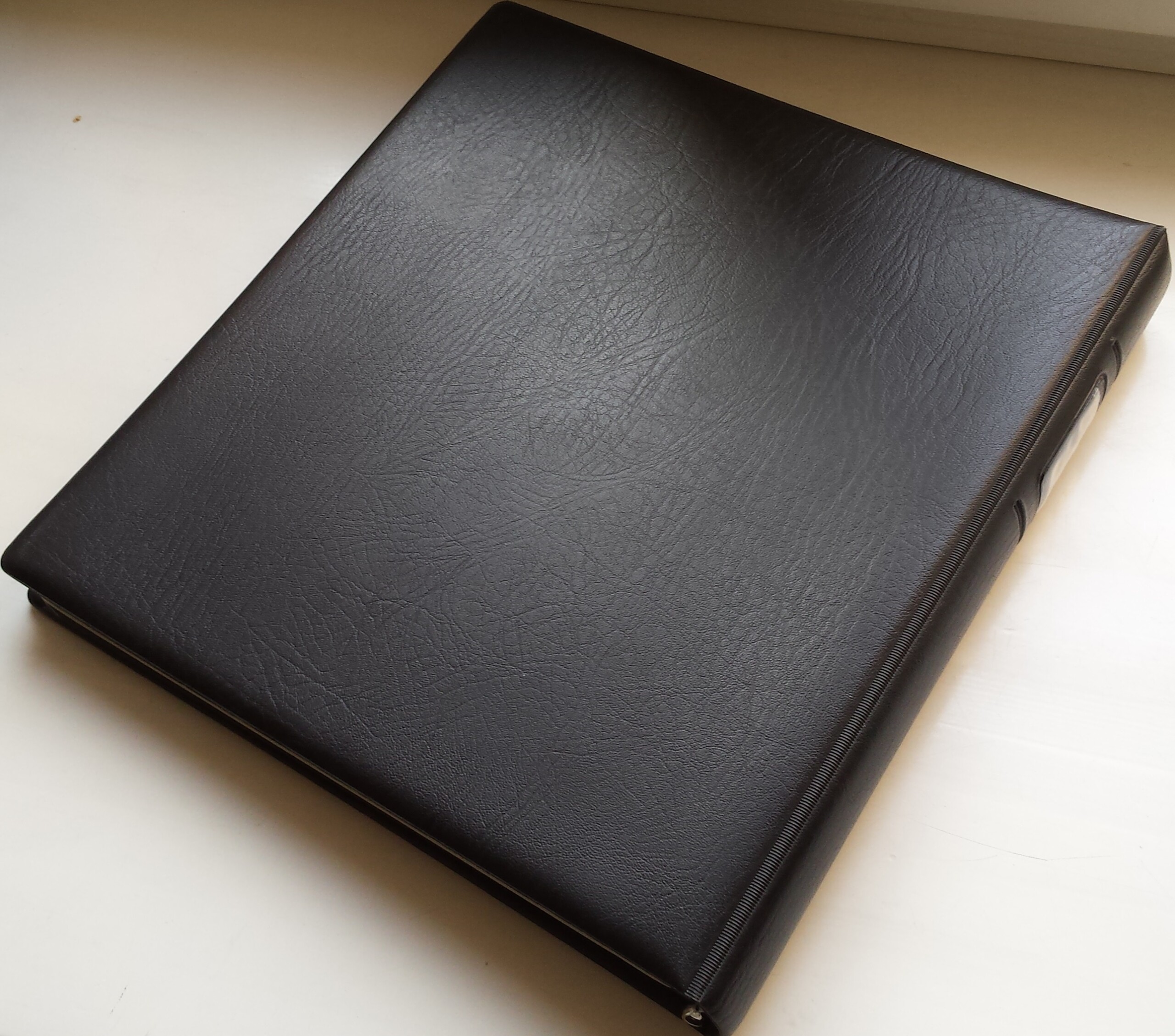 Albumas pašto ženklams, blokams, kitai filatelinei medžiagai LINDNER Albumas pašto ženklams, blokams, kitai filatelinei medžiagai LINDNER