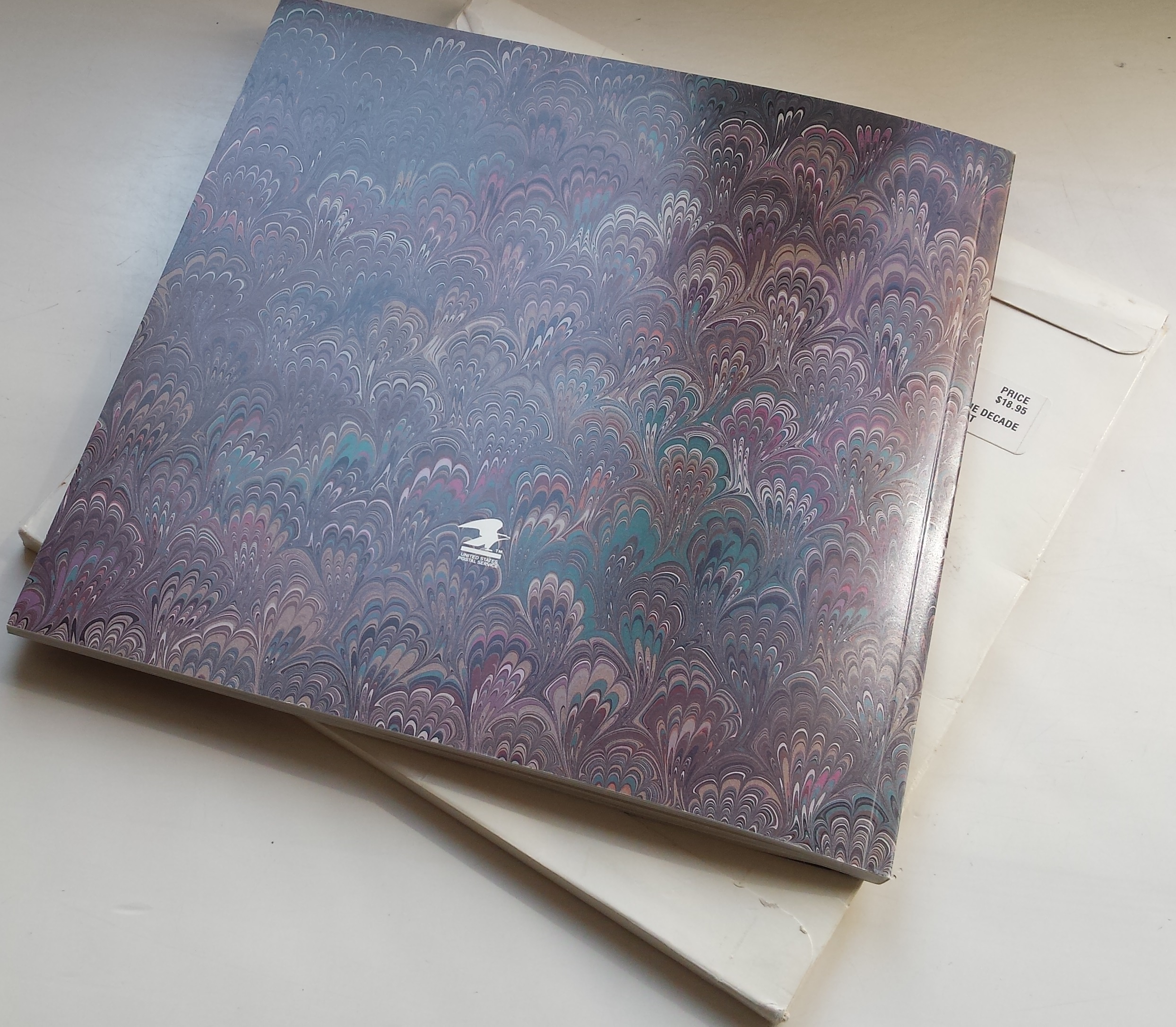 JAV 1980-1989 m. pašto ženklų rinkinio knyga JAV 1980-1989 m. pašto ženklų rinkinio knyga