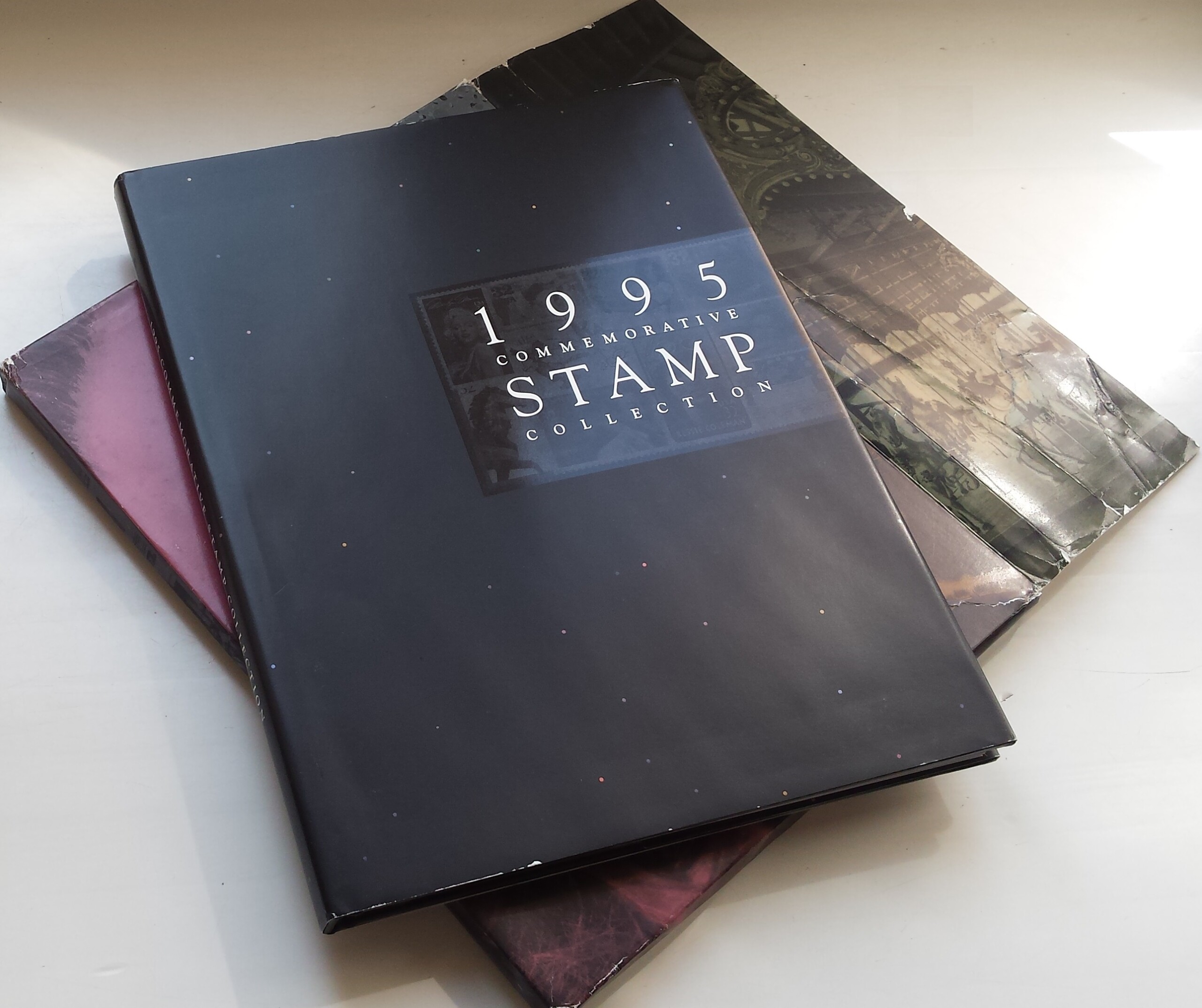 JAV, 1995 m. pašto ženklų rinkinio knyga