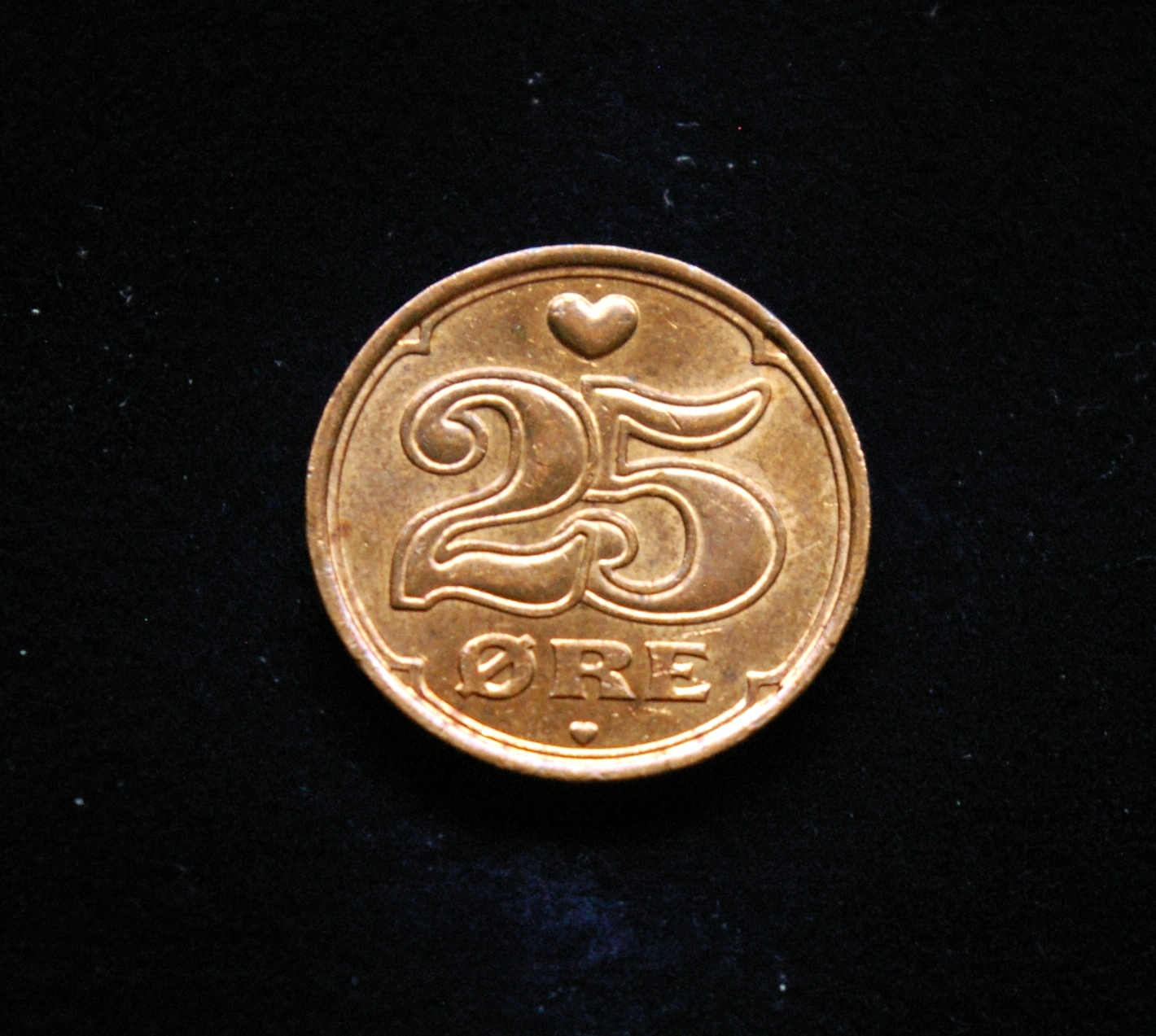 Danija, 25 erės 2003m