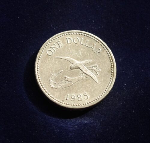 Bermudai, 1 doleris 1983m E