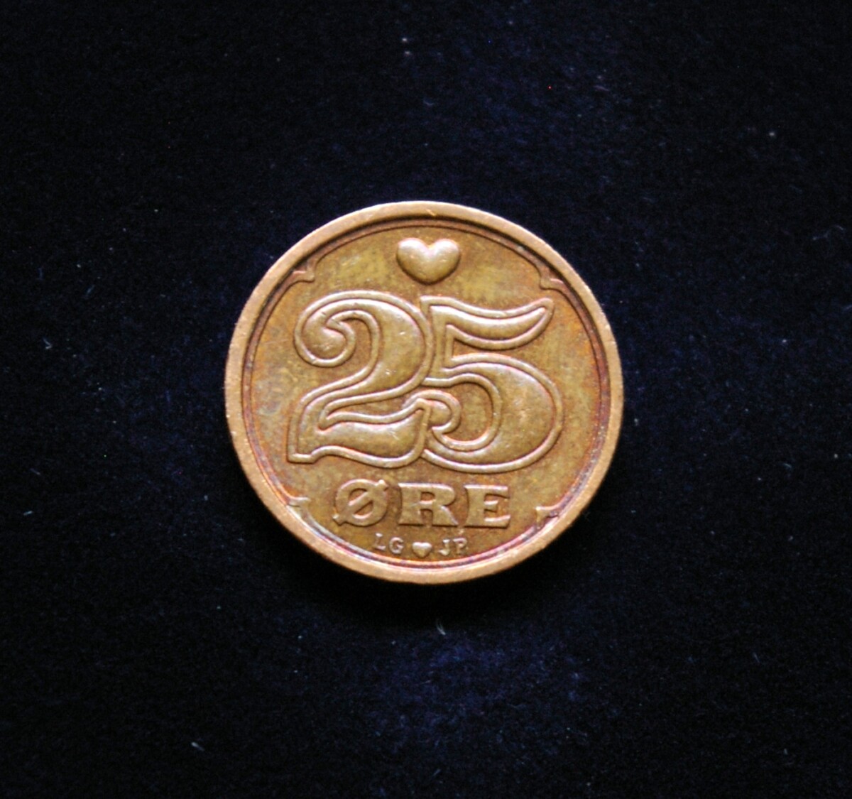 Danija, 25 erės 1993m