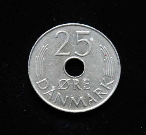 Danija, 25 erės 1975m