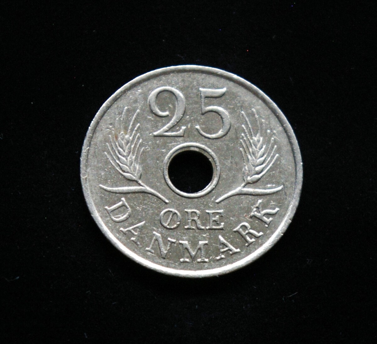 Danija, 25 erės 1969m