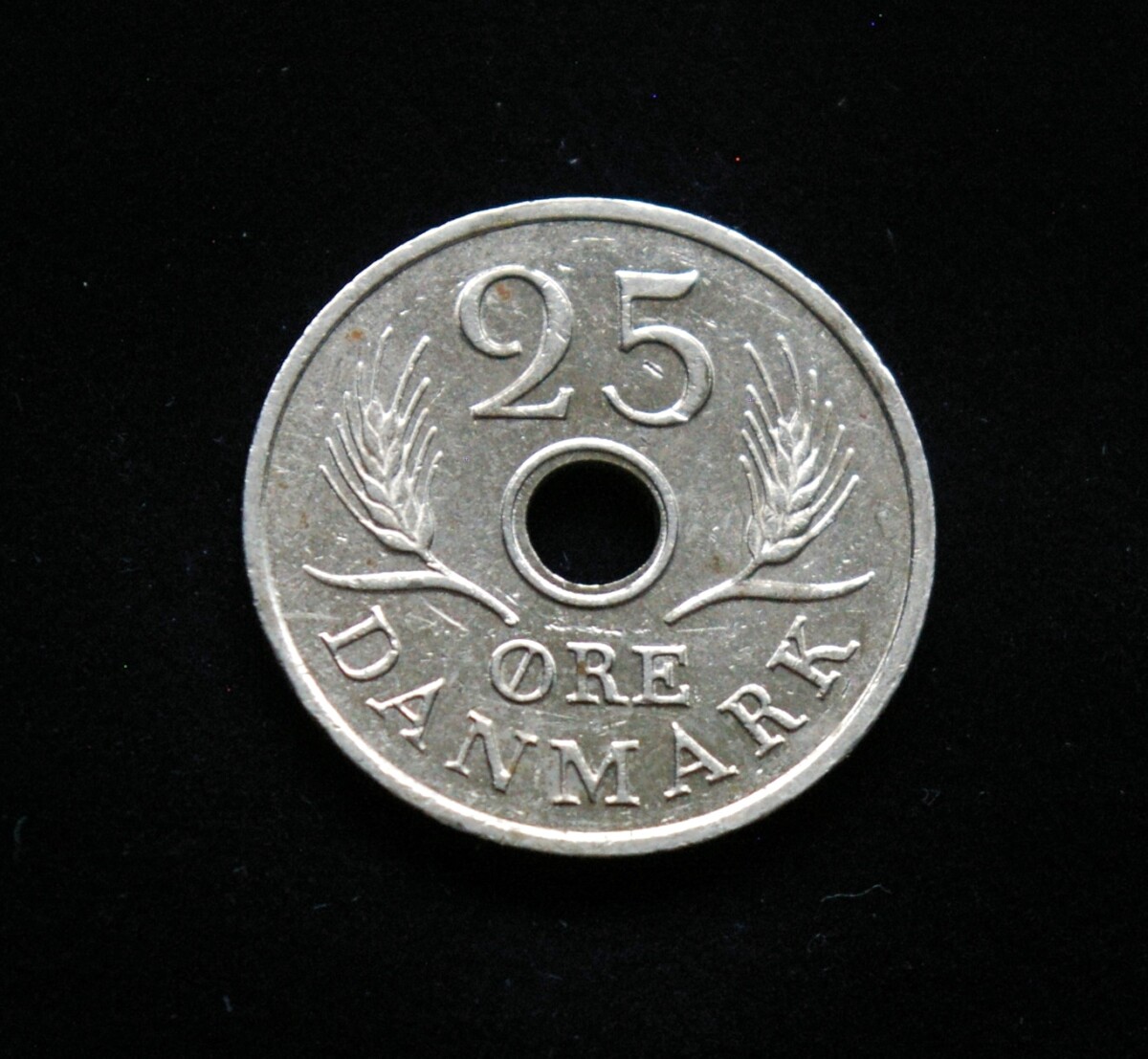 Danija, 25 erės 1969m