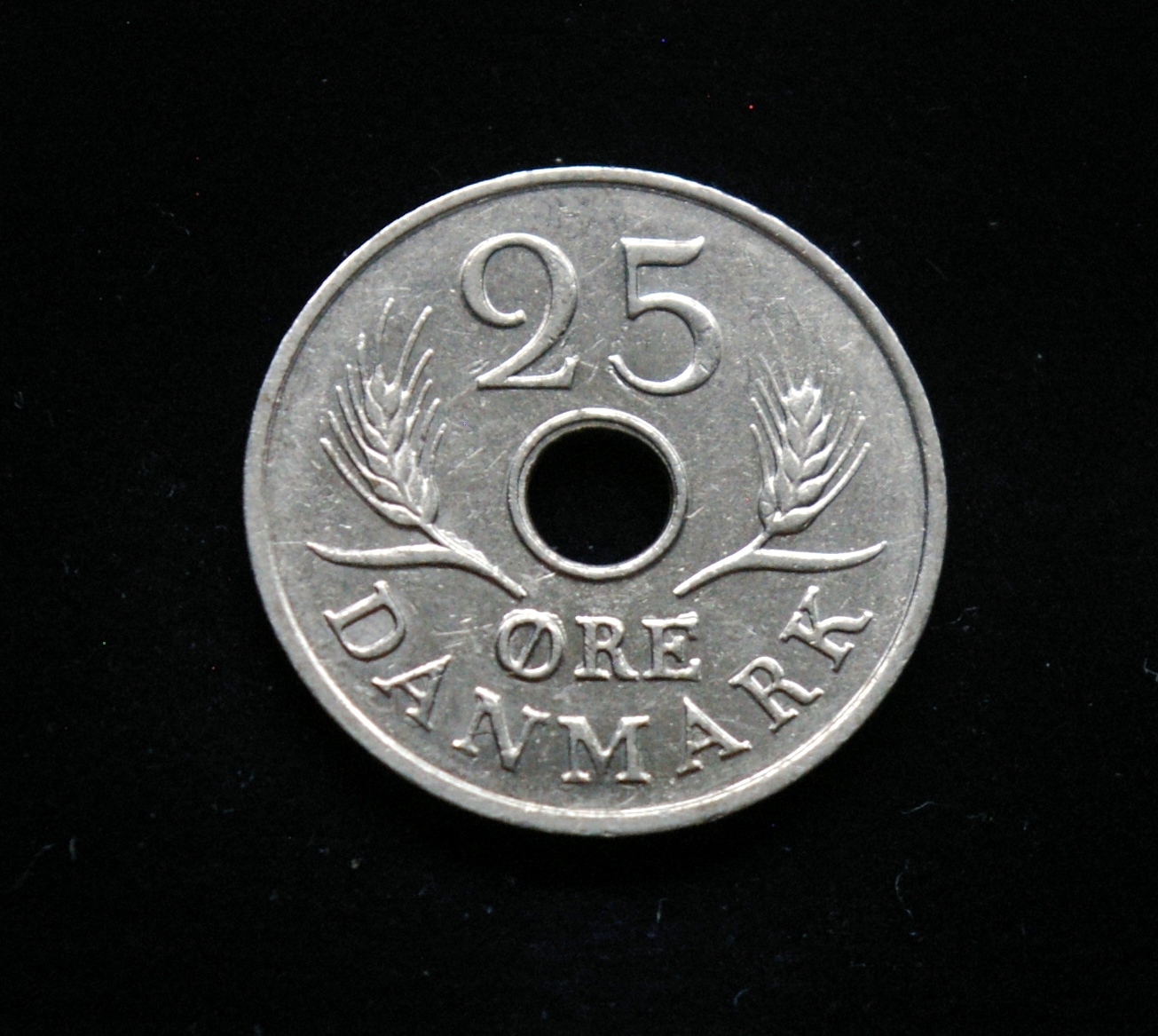 Danija, 25 erės 1967m