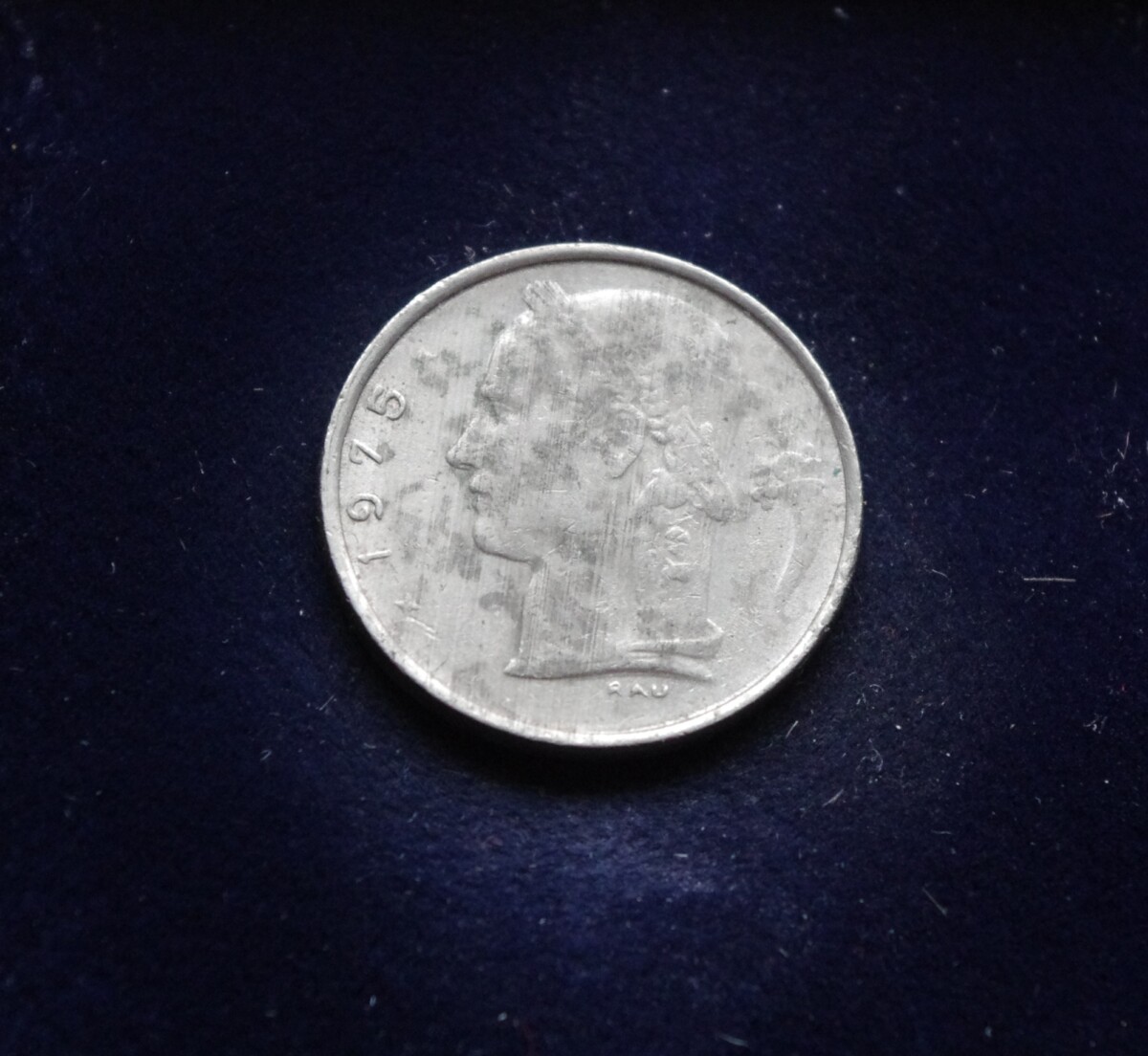 Belgija (Belgique), 1 frankas, 1975m
