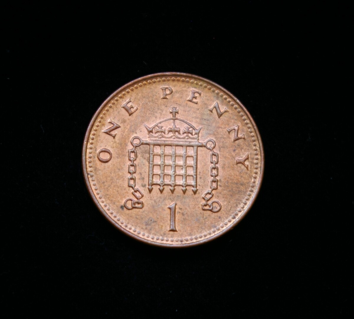 Didžioji Britanija, 1 pensas 2006m
