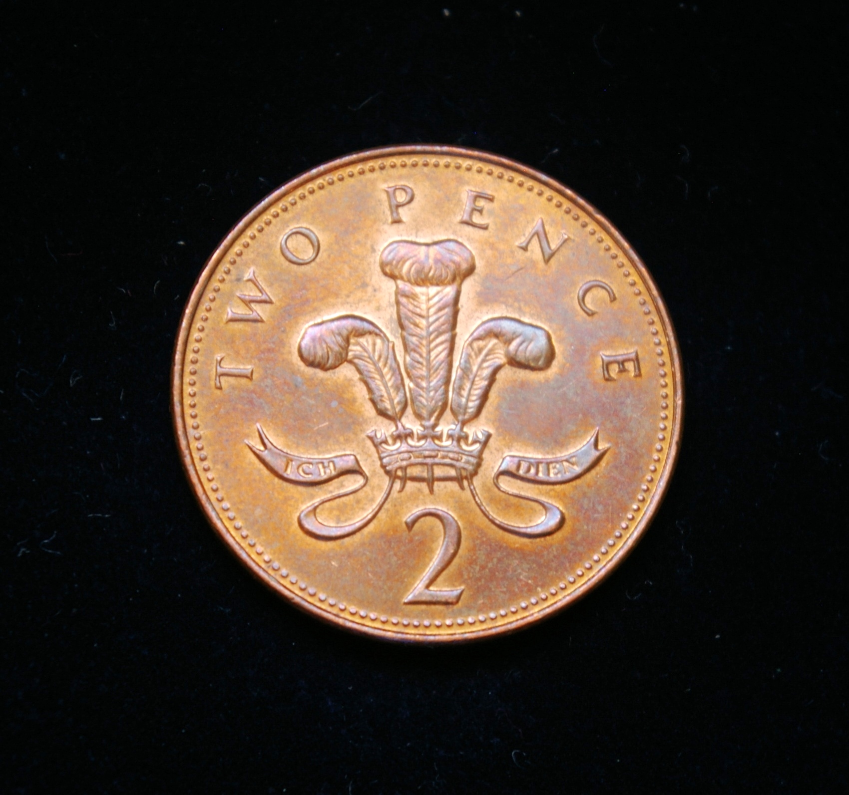 Didžioji Britanija, 2 pensai 2000m