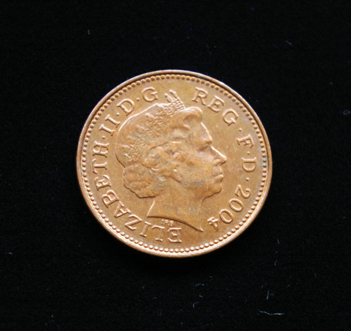 Didžioji Britanija, 1 pensas 2004m