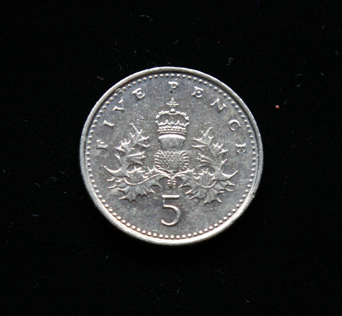 Didžioji Britanija, 5 pensai 1999m