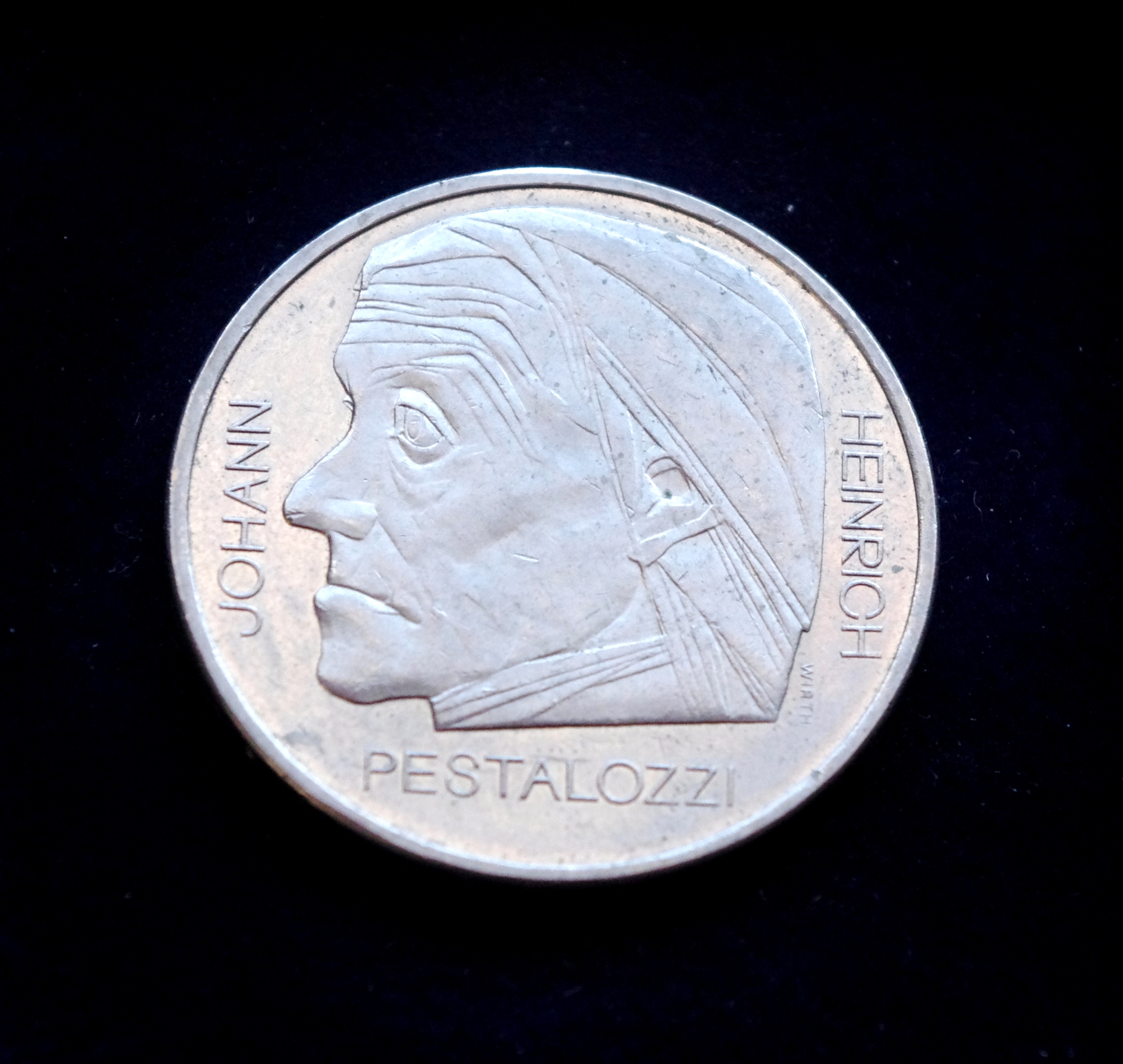 Šveicarija, proginiai 5 frankai 1977m E