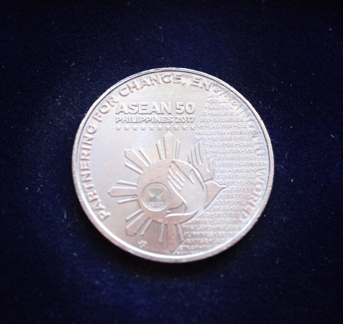 Filipinai, proginis 1 pesas 2017m E