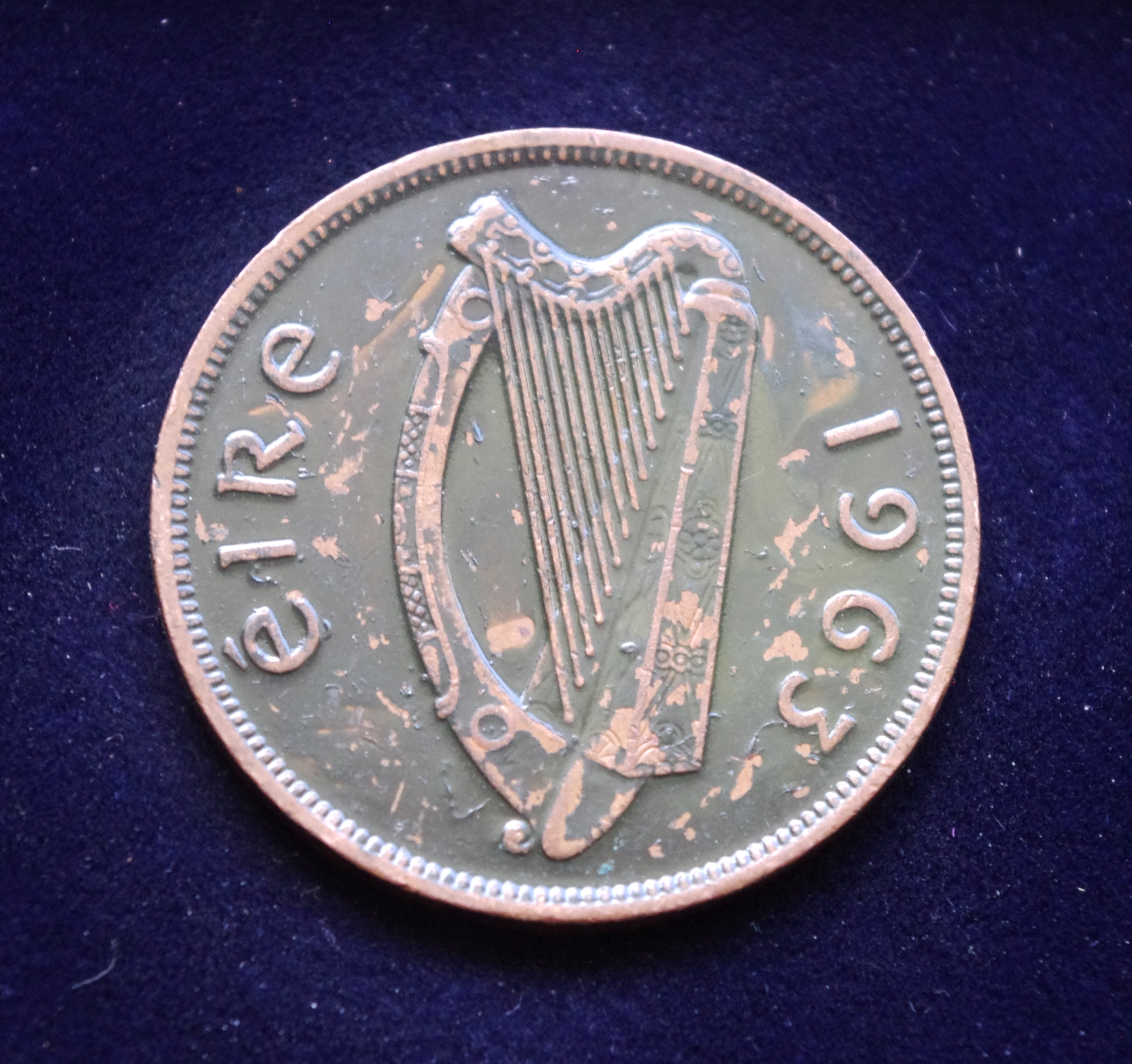 Airija, 1 pensas 1963m