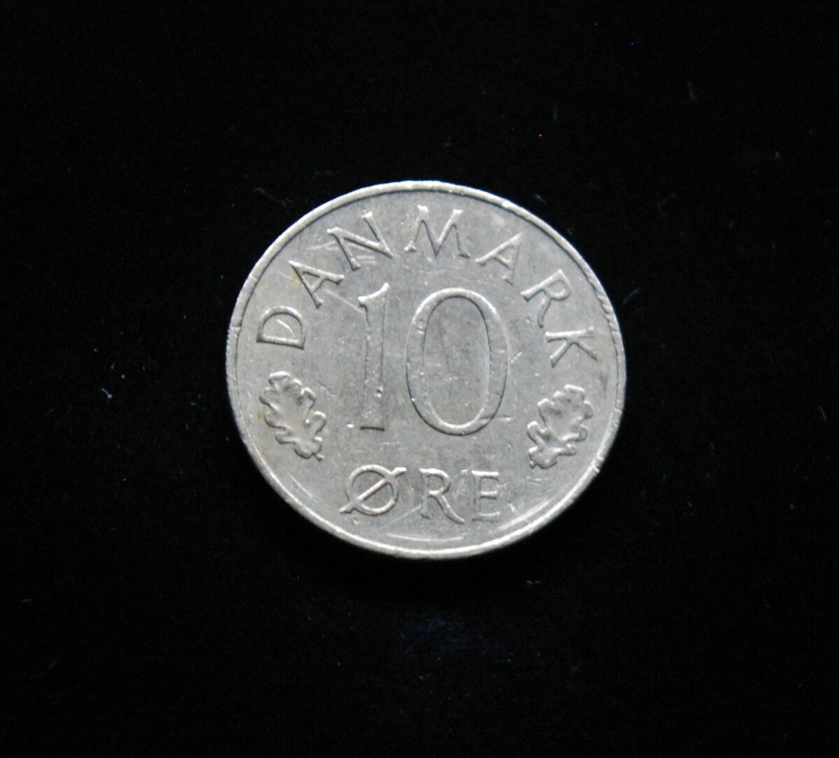 Danija, 10 erių 1976m