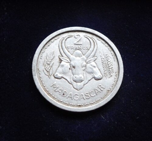 Madagaskaras, 2 frankai 1948m E