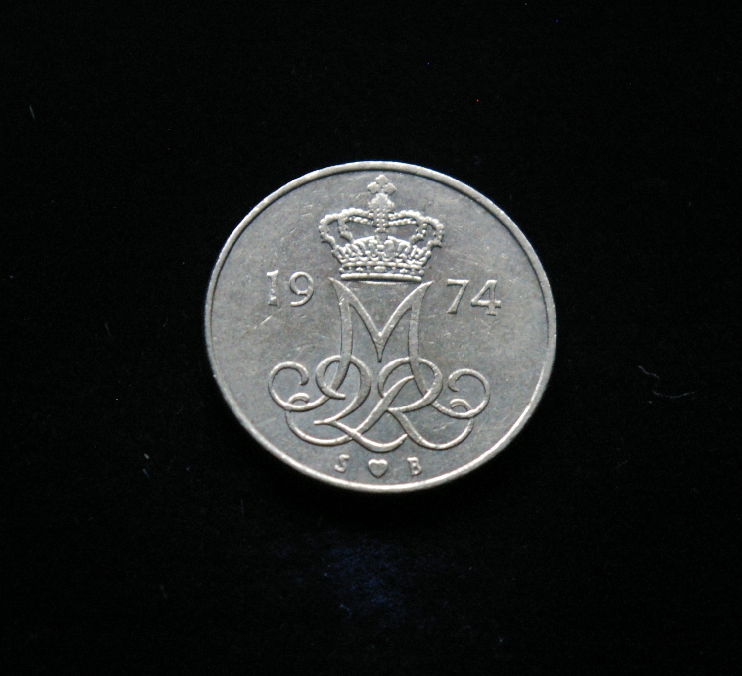 Danija, 10 erių 1974m