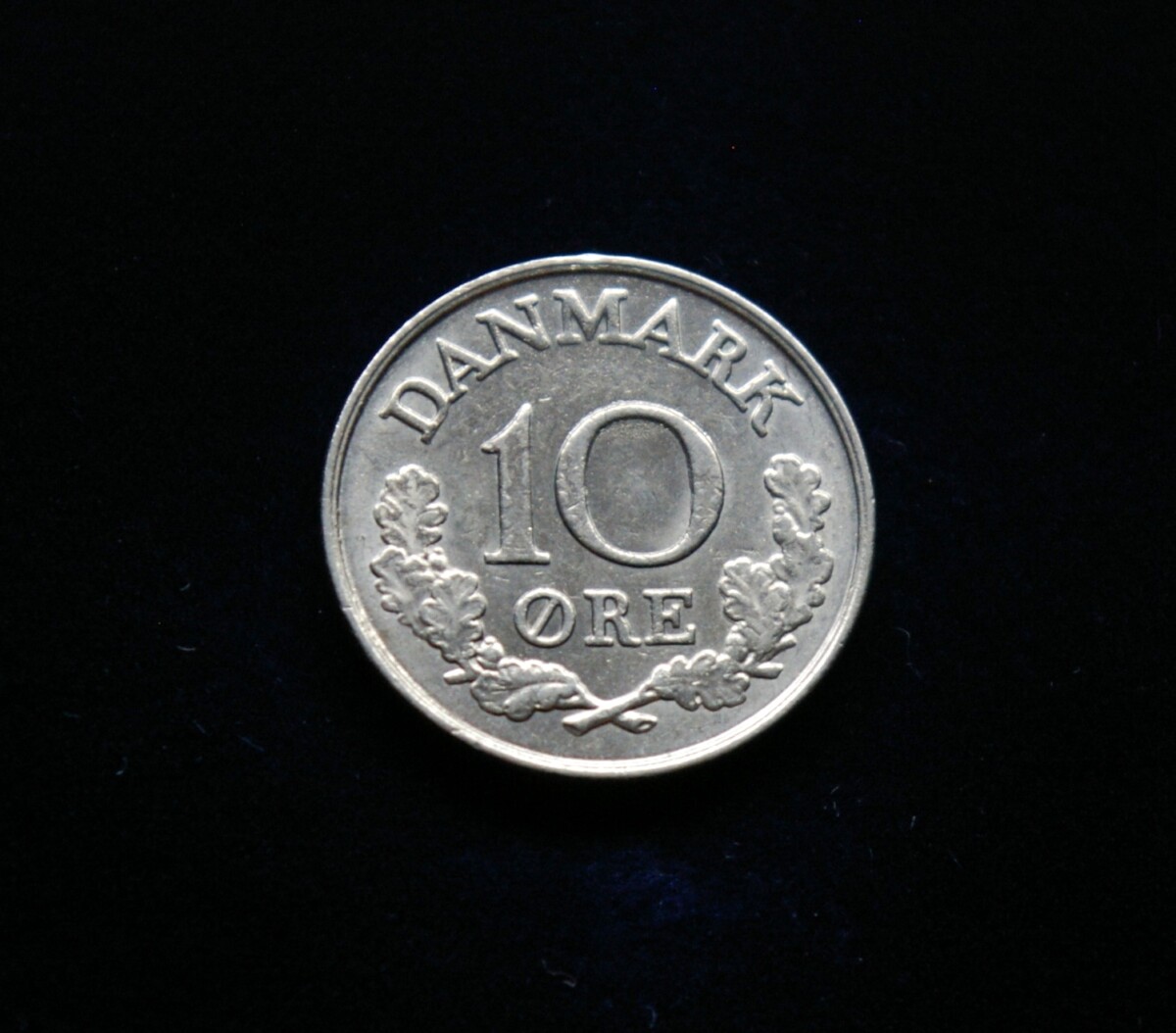 Danija, 10 erių 1966m