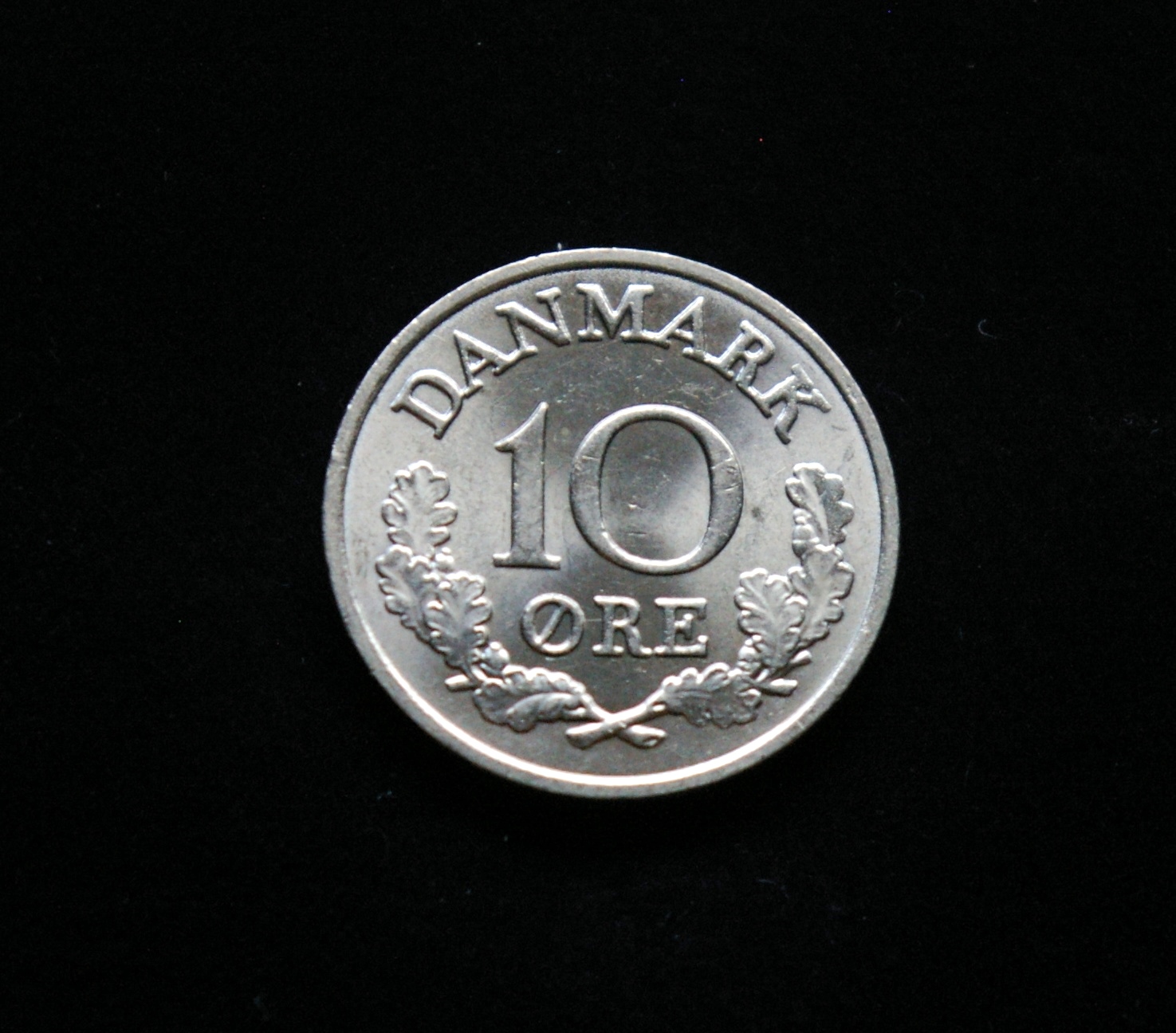 Danija, 10 erių 1964m