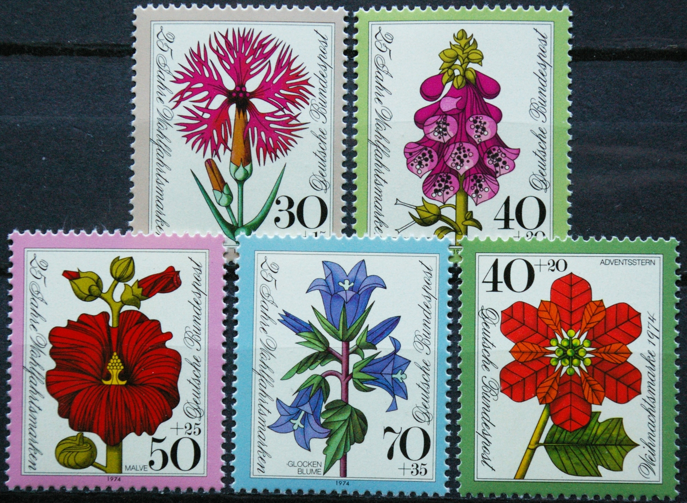 Vokietija, pilna serija, MiNr 818-821+824 MNH**