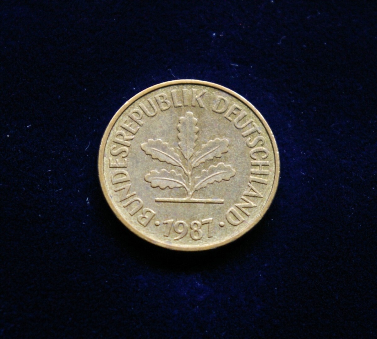 Vokietija, 5 pfenigai 1987m-G